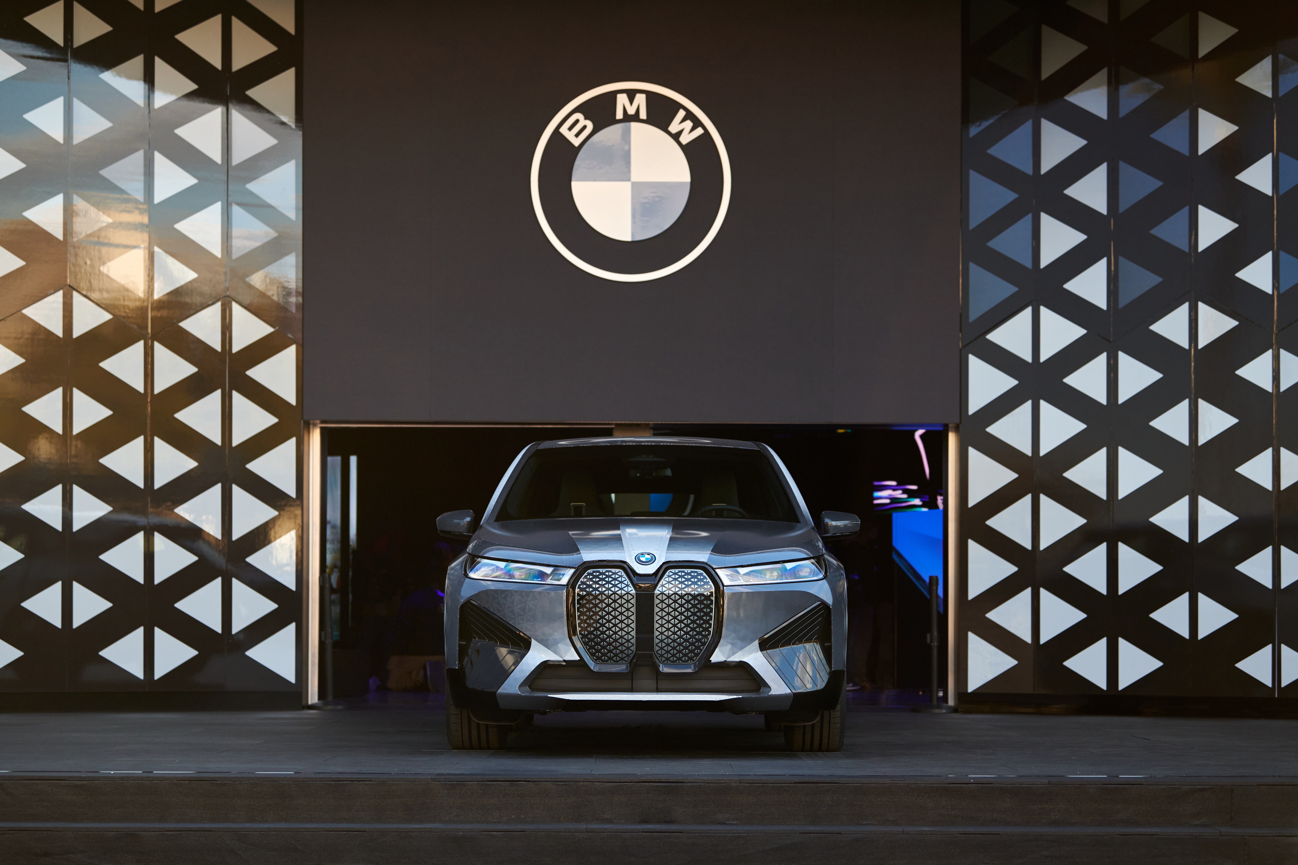 BMW iX Flow SUV HD Wallpaper