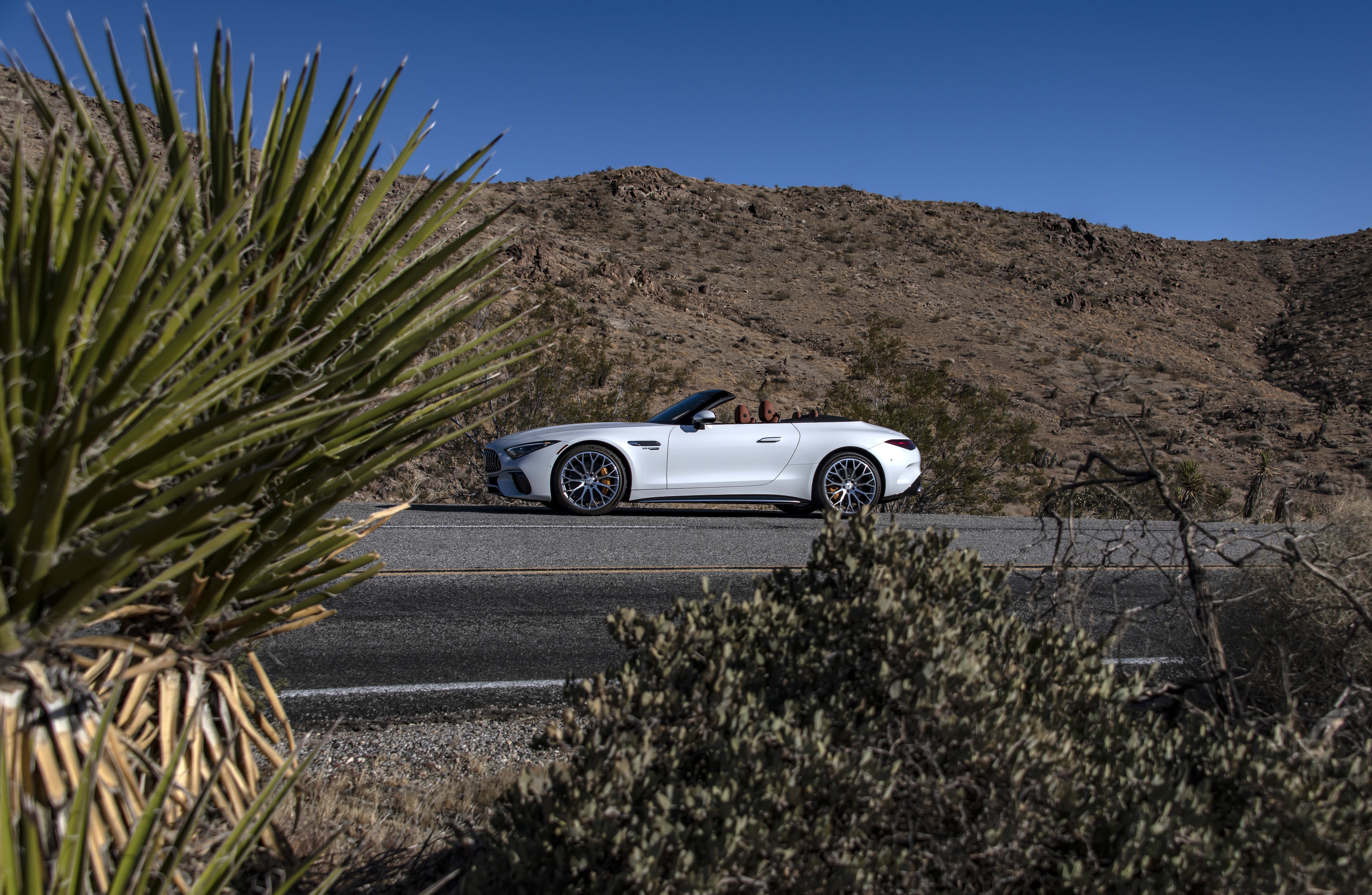 White Mercedes-AMG SL Cabriolet on Desert Road HD Wallpaper