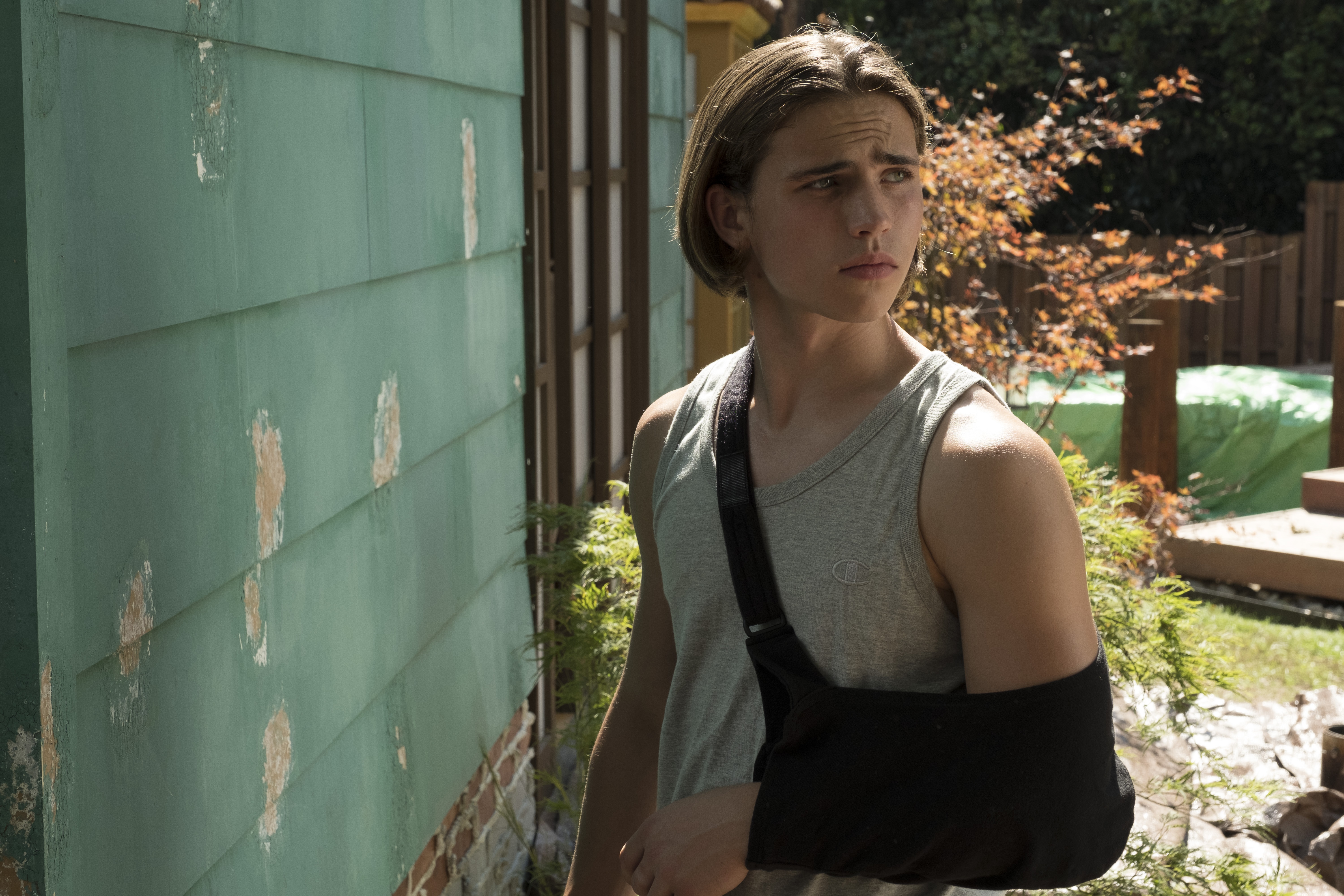 Robby Keene from Cobra Kai HD Wallpaper