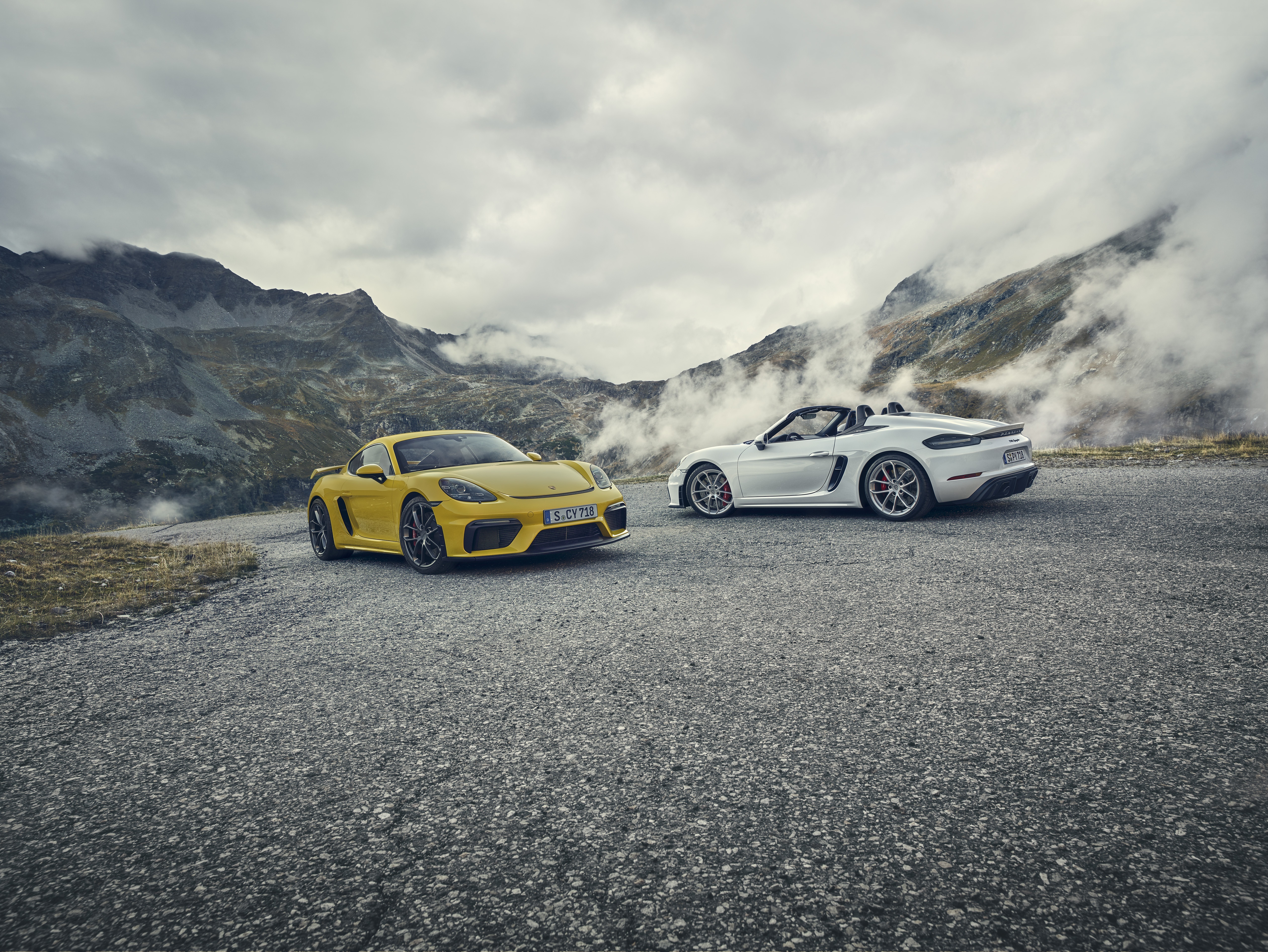 Porsche Cayman GT4 and Boxster Spyder 4K HD Wallpaper