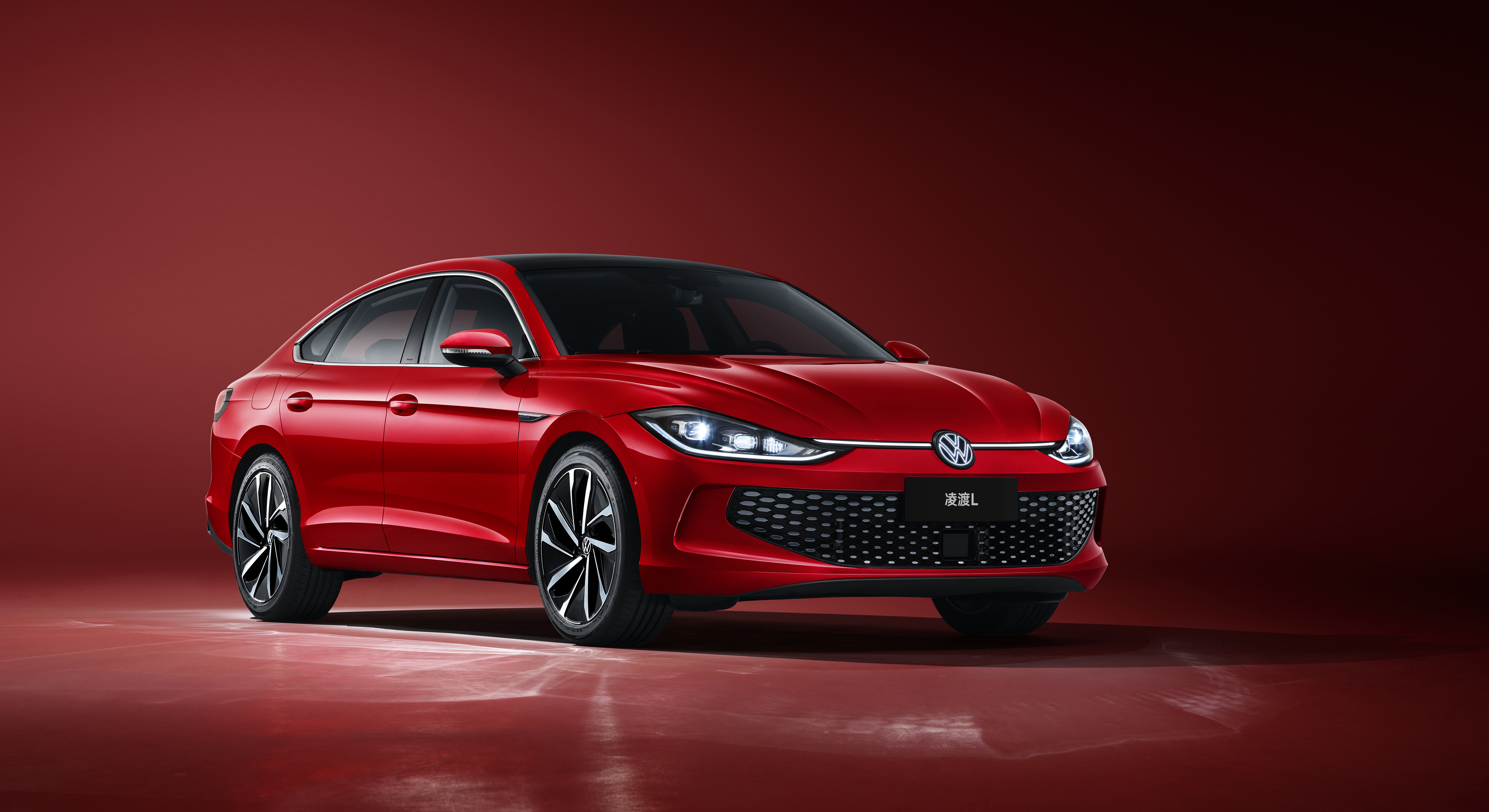 Red Volkswagen Lamando L sedan HD Wallpaper