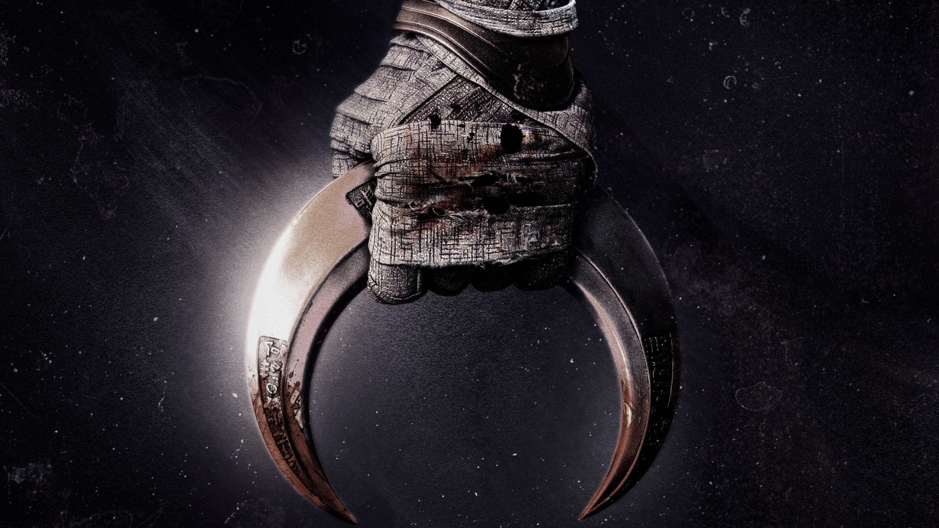 Moon Knight holding Khopesh HD Wallpaper