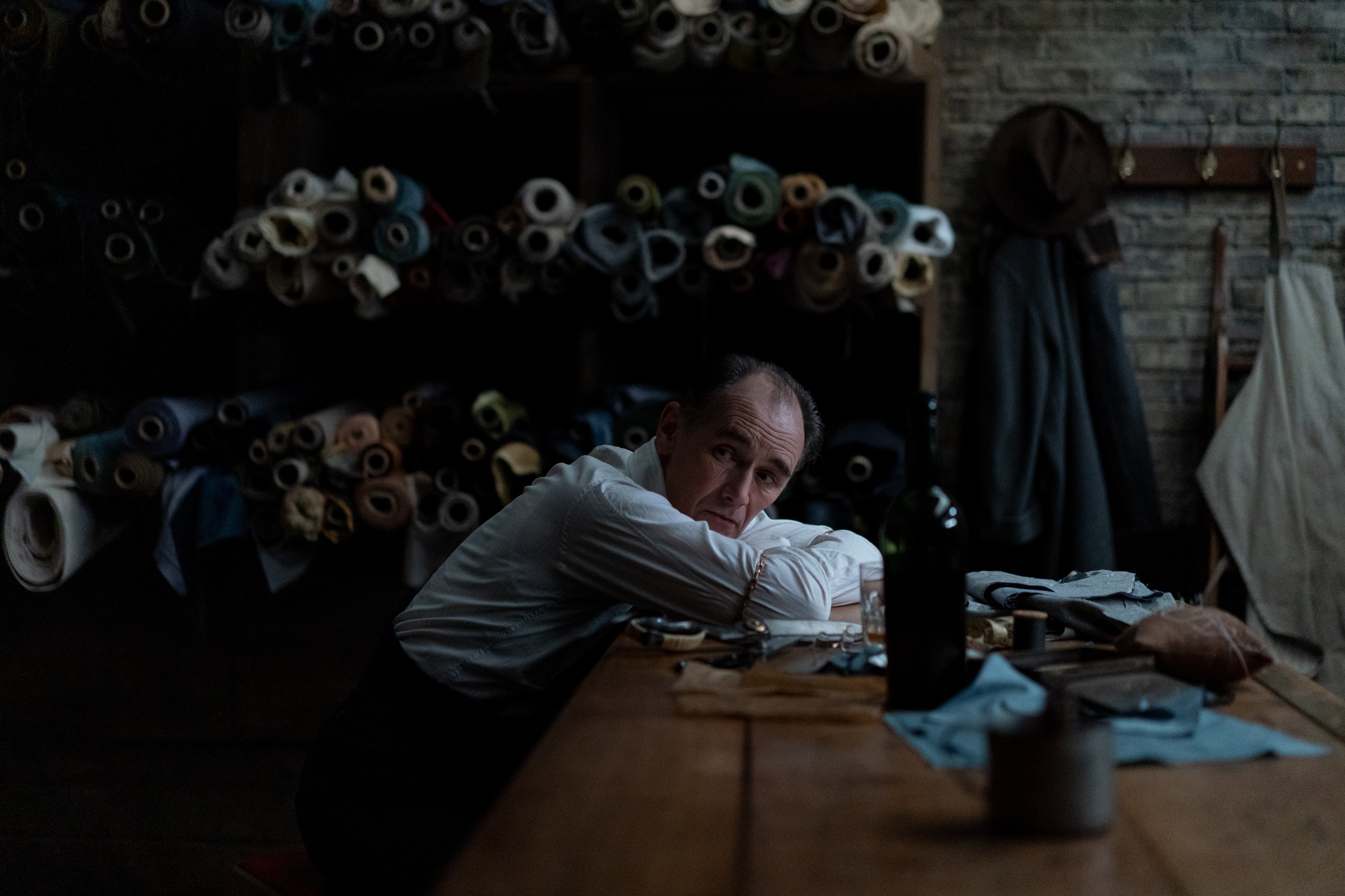 Mark Rylance in The Outfit 4K HD Wallpaper