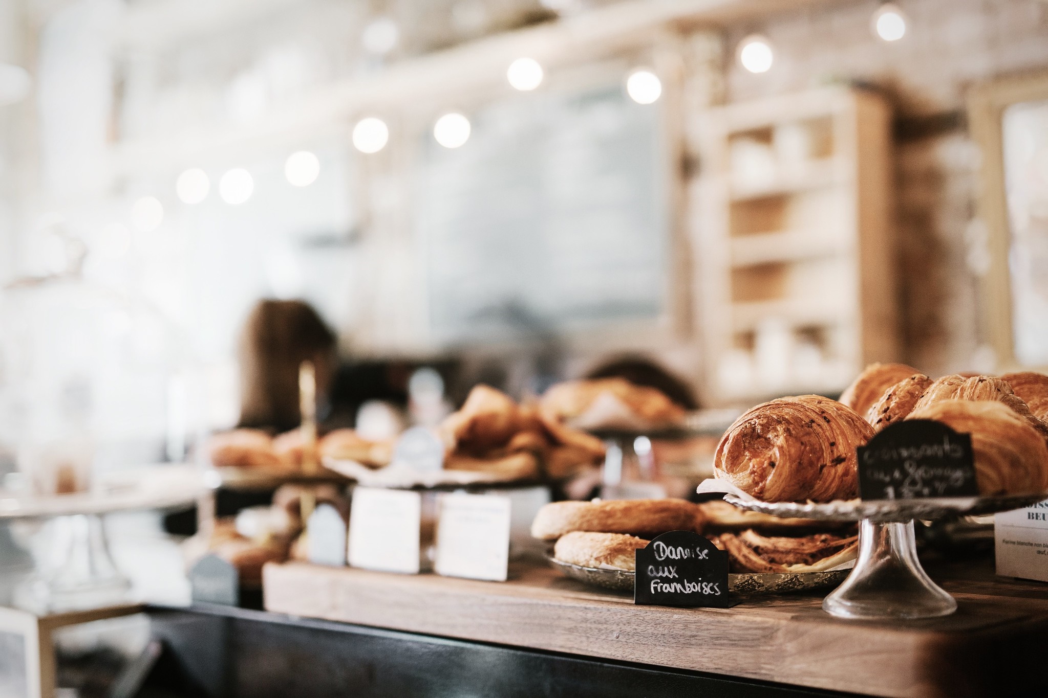 Pastries at Le Petit Dépanneur in Montreal HD Wallpaper