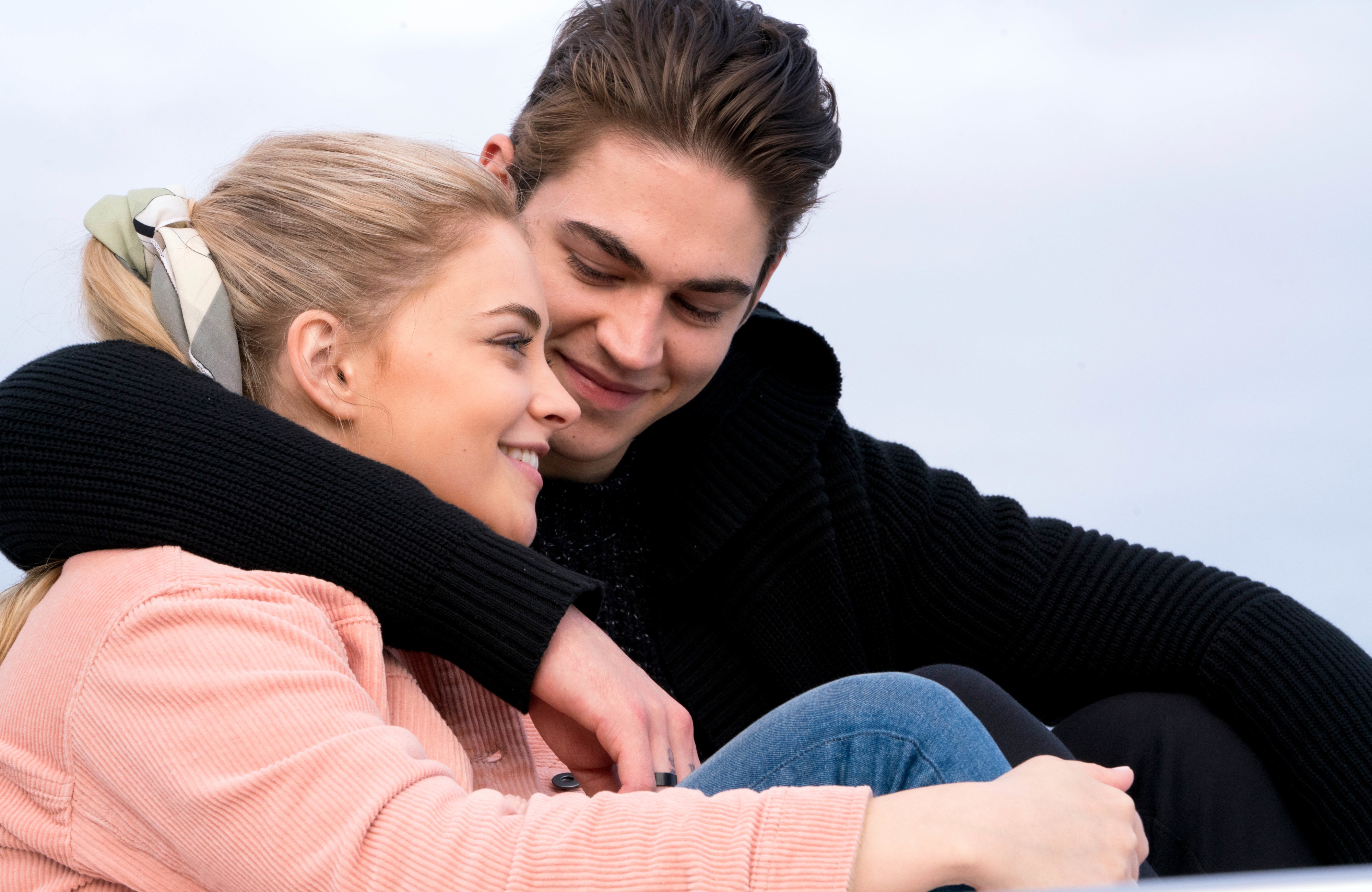 Hero Fiennes Tiffin and Josephine Langford from After We Fell 4K HD Wallpaper