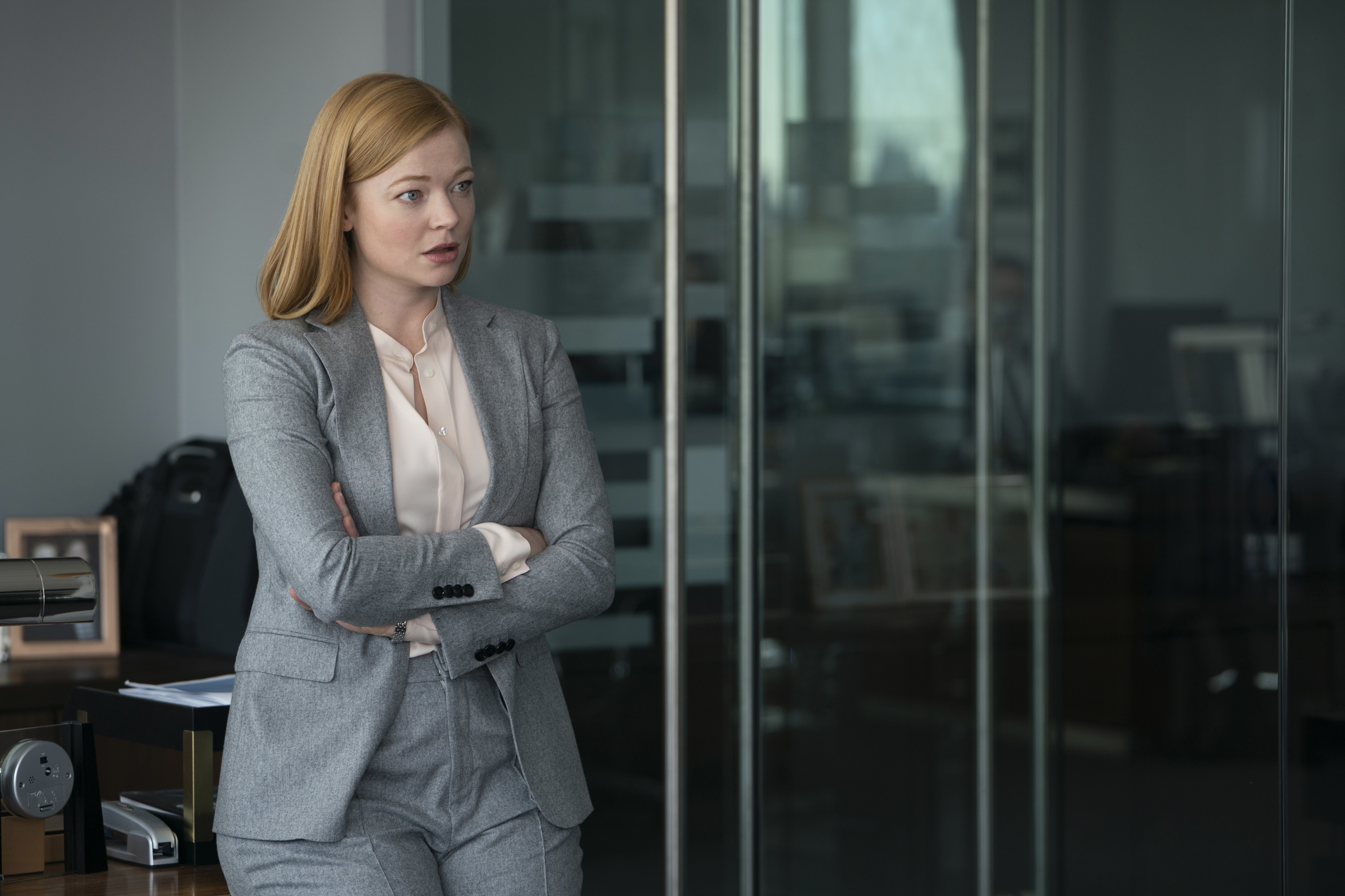 Sarah Snook from Succession 4K HD Wallpaper