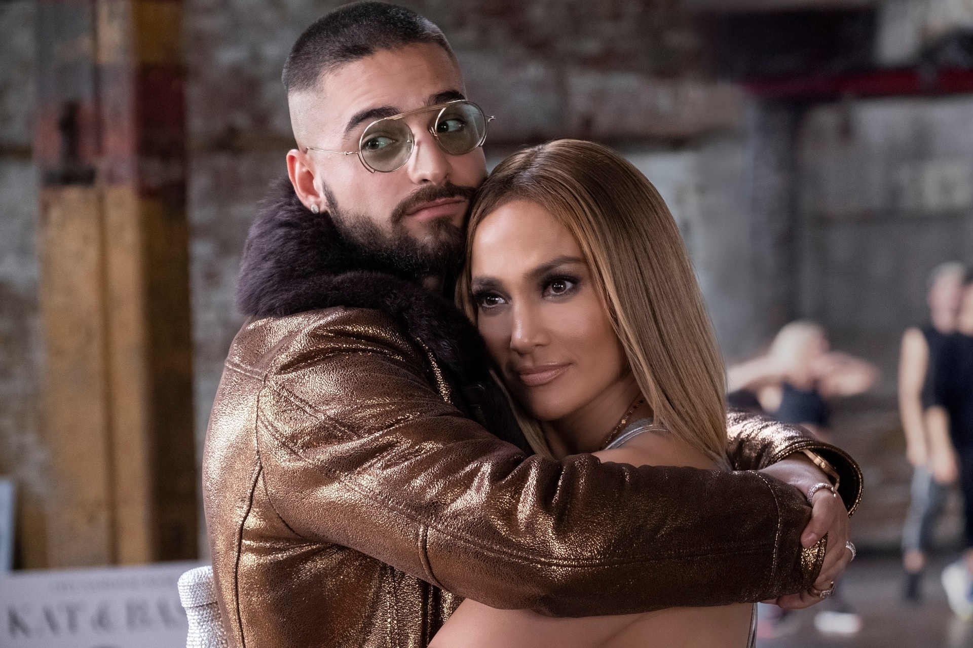 Maluma and Jennifer Lopez embracing HD Wallpaper