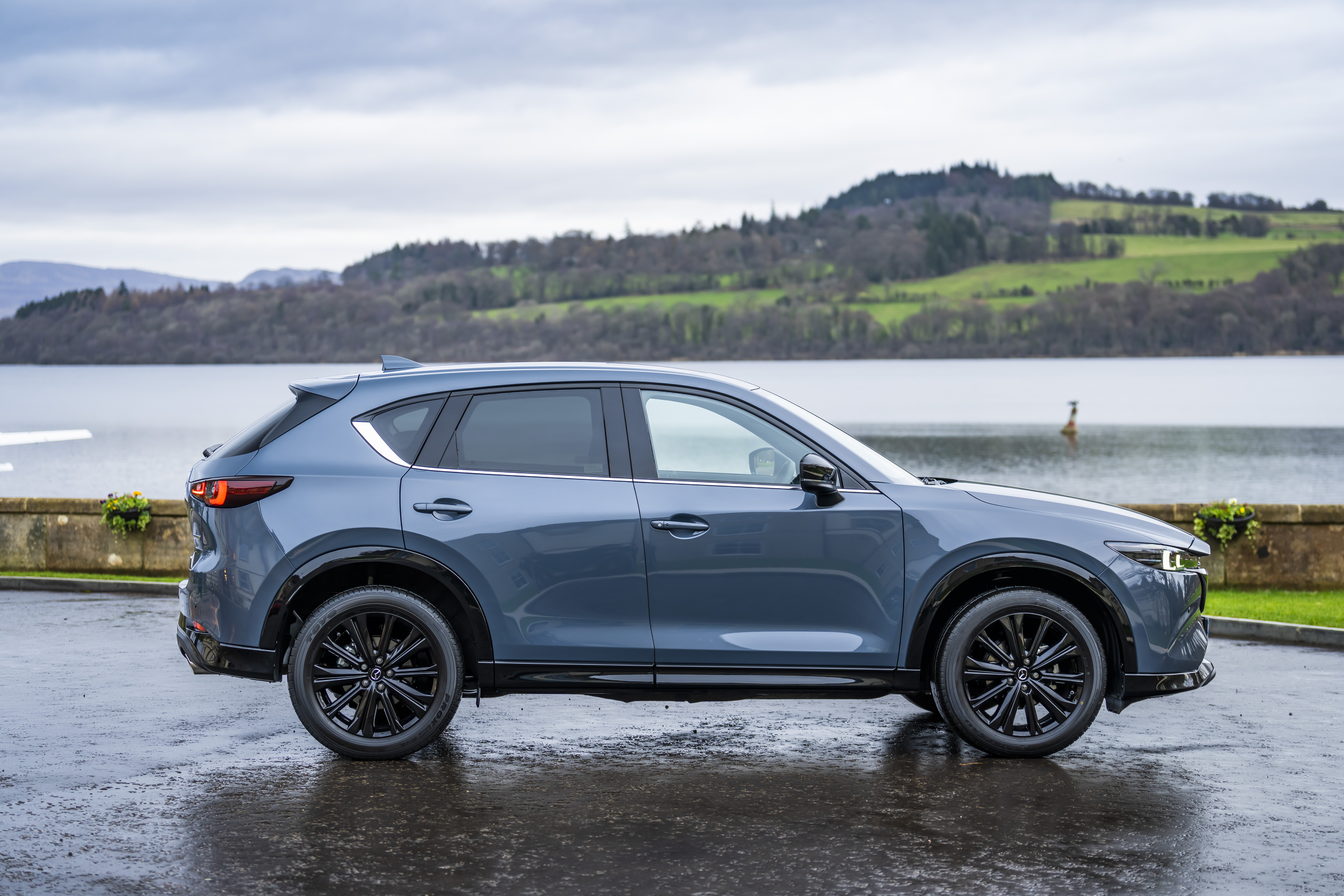 Mazda CX-5 Skyactiv-G Sport Black SUV HD Wallpaper