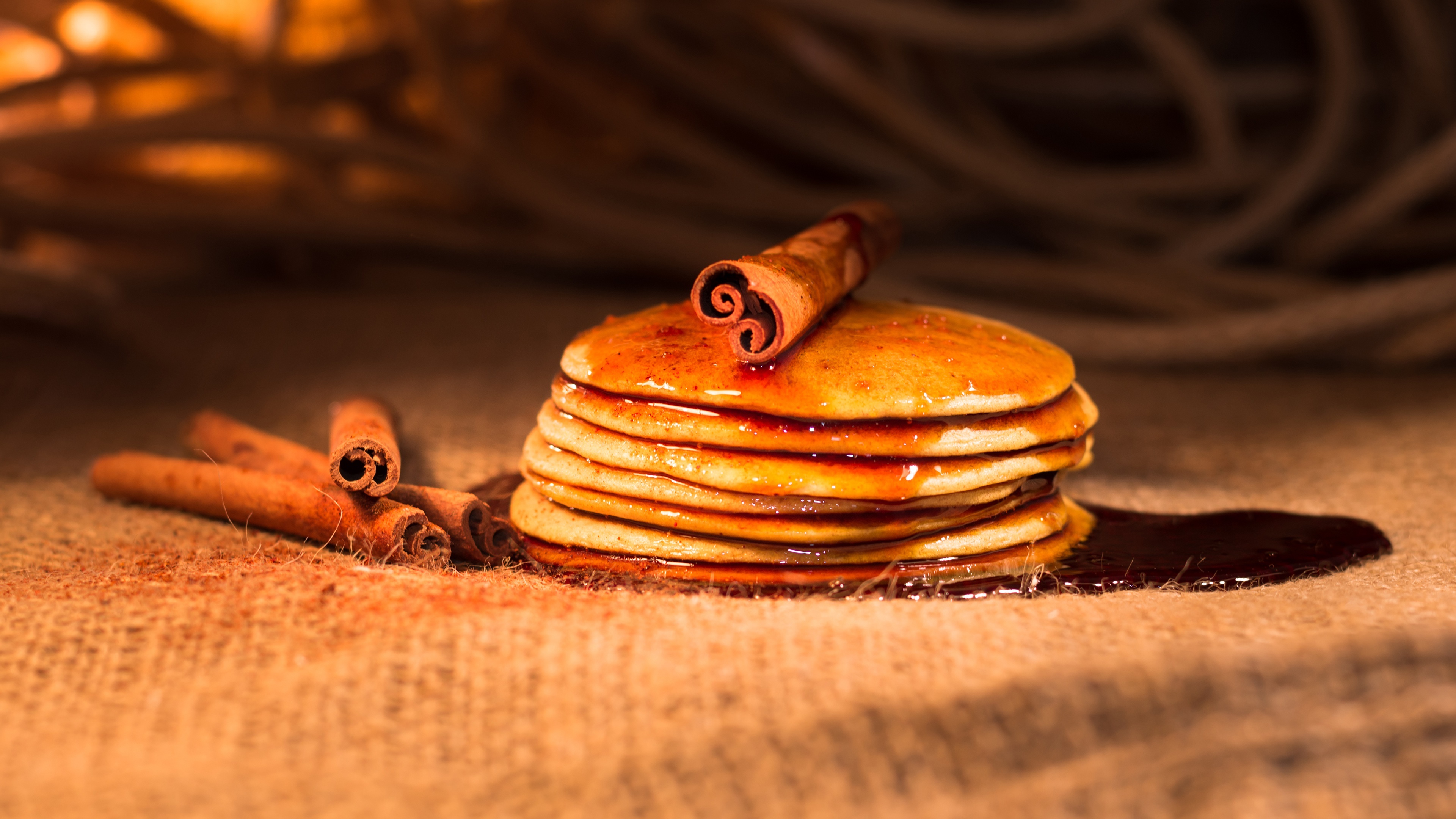 Pancakes with Cinnamon and Syrup HD Wallpaper