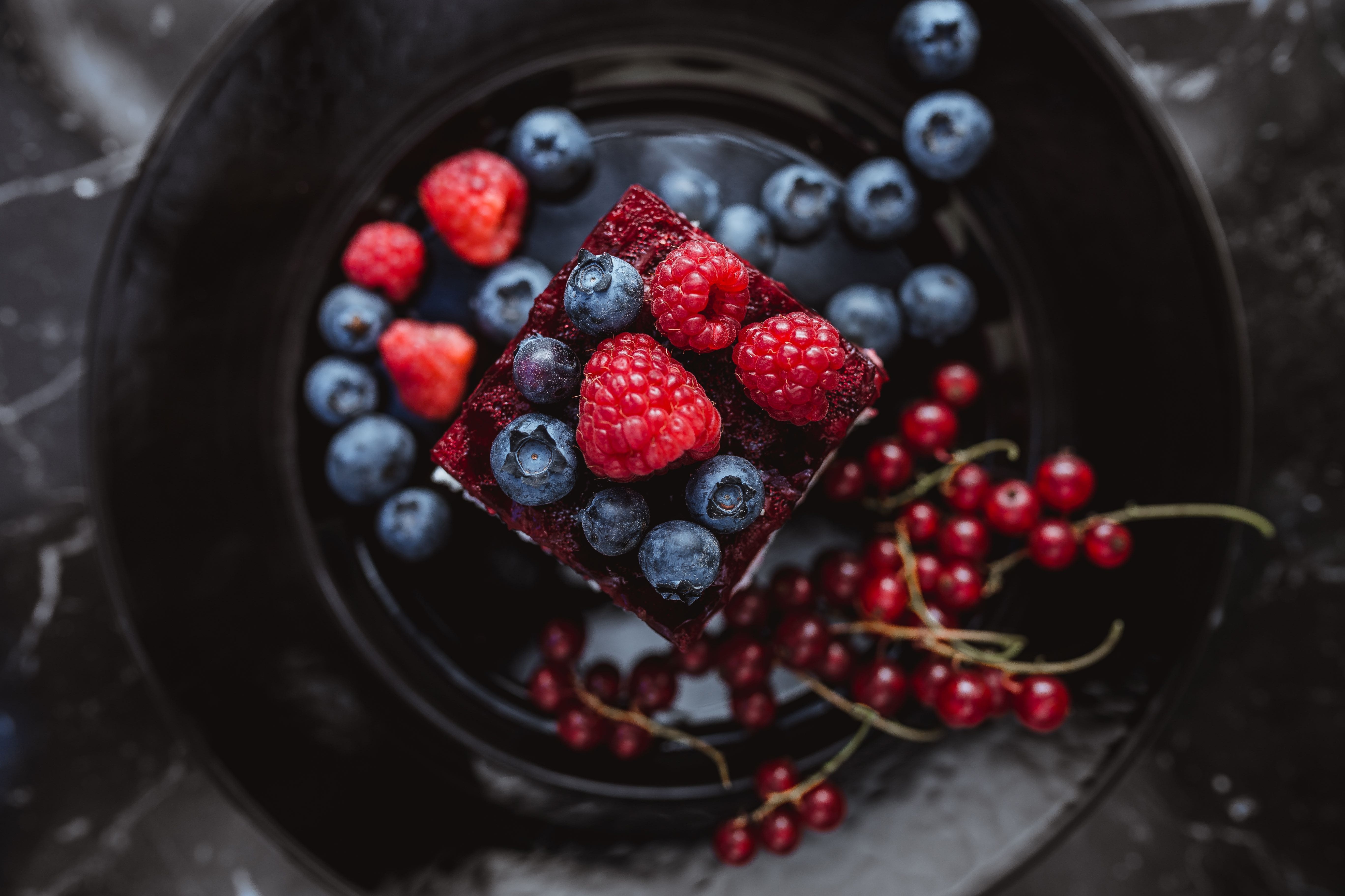 Dessert with Berries 4K HD Wallpaper