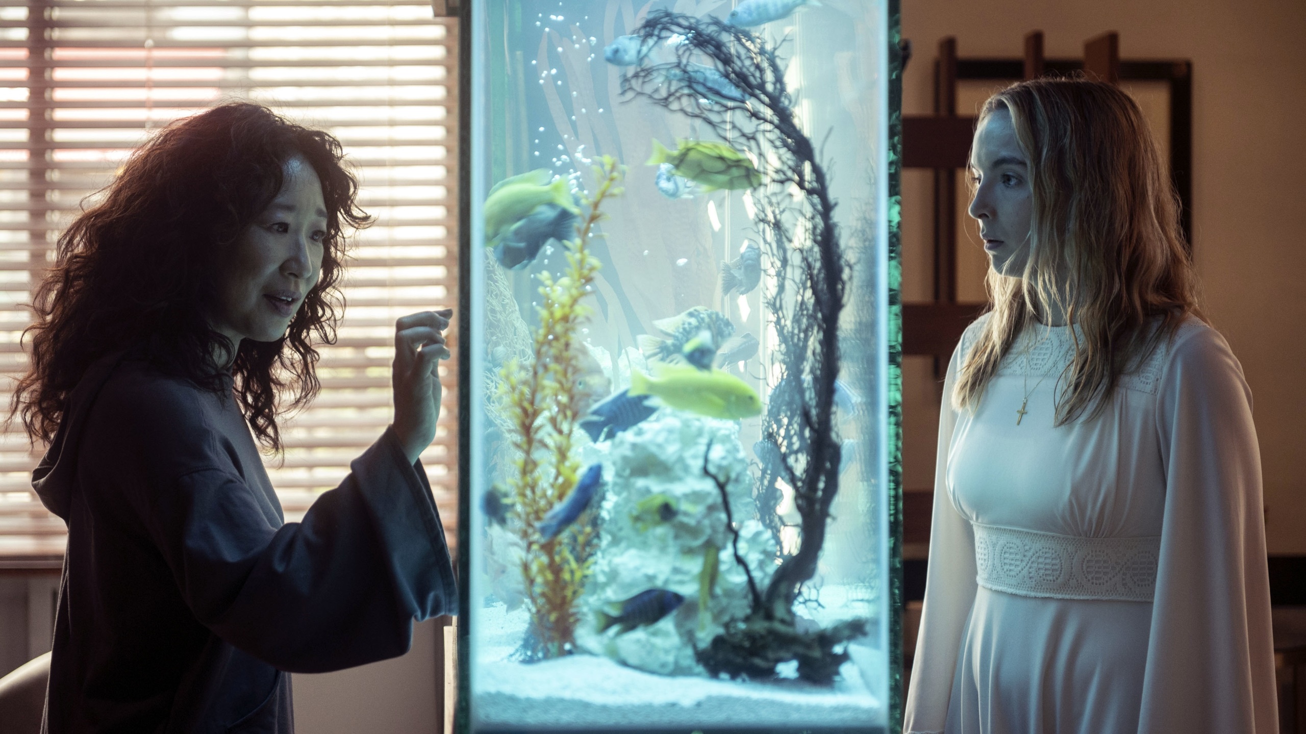 Sandra Oh and Jodie Comer in Killing Eve HD Wallpaper