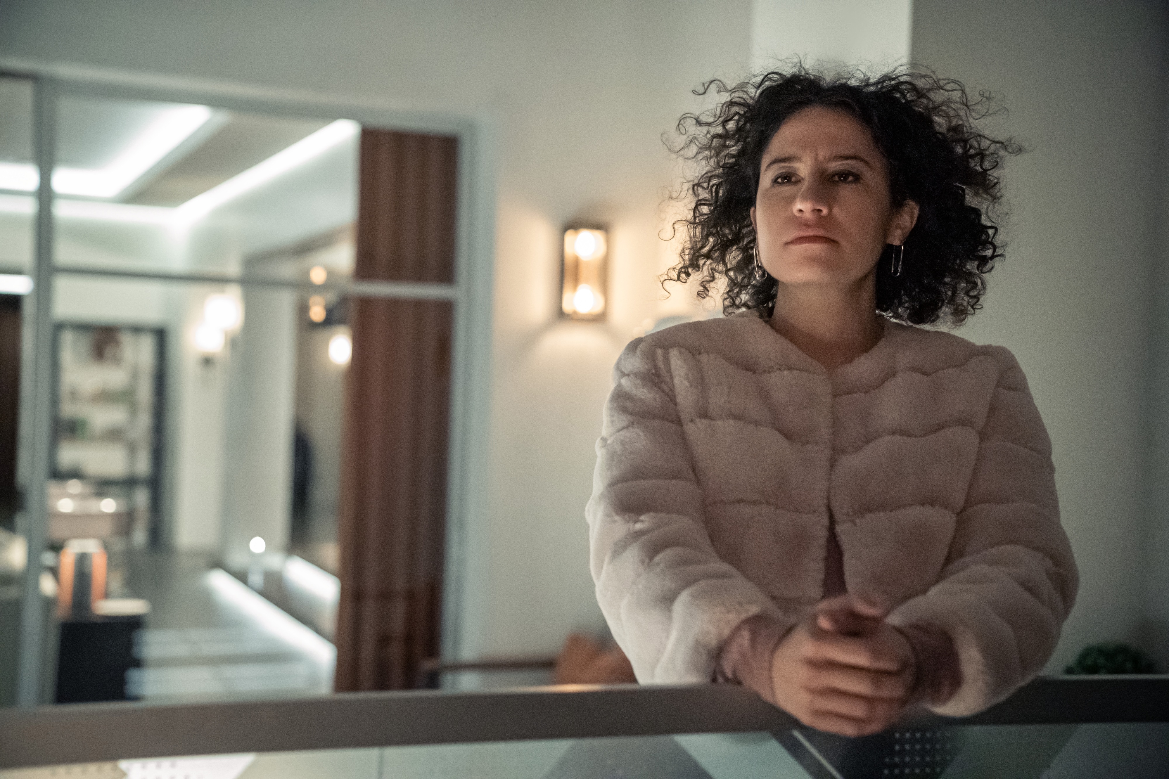 Ilana Glazer from The Afterparty 4K HD Wallpaper