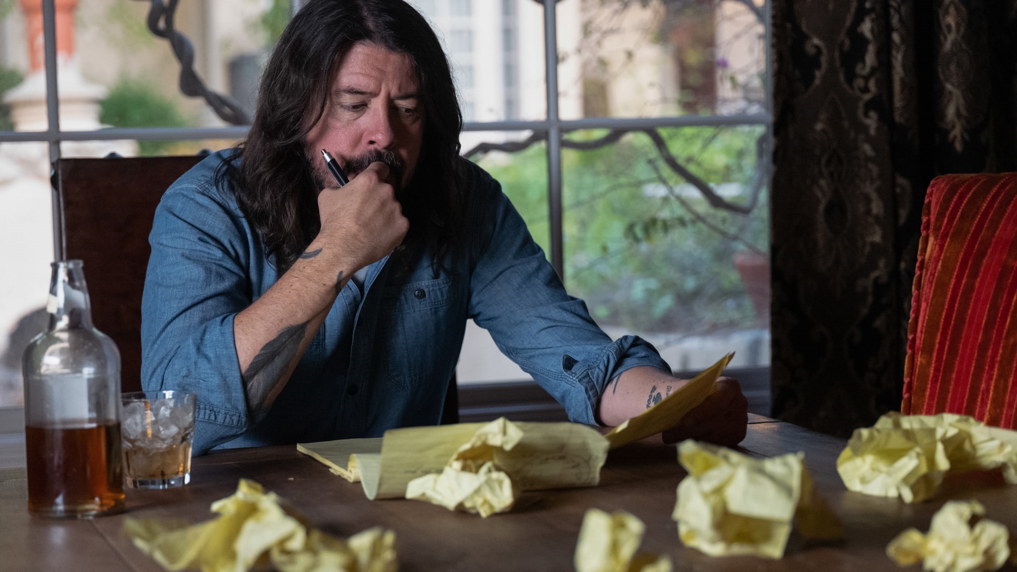 Dave Grohl in Studio 666 HD Wallpaper