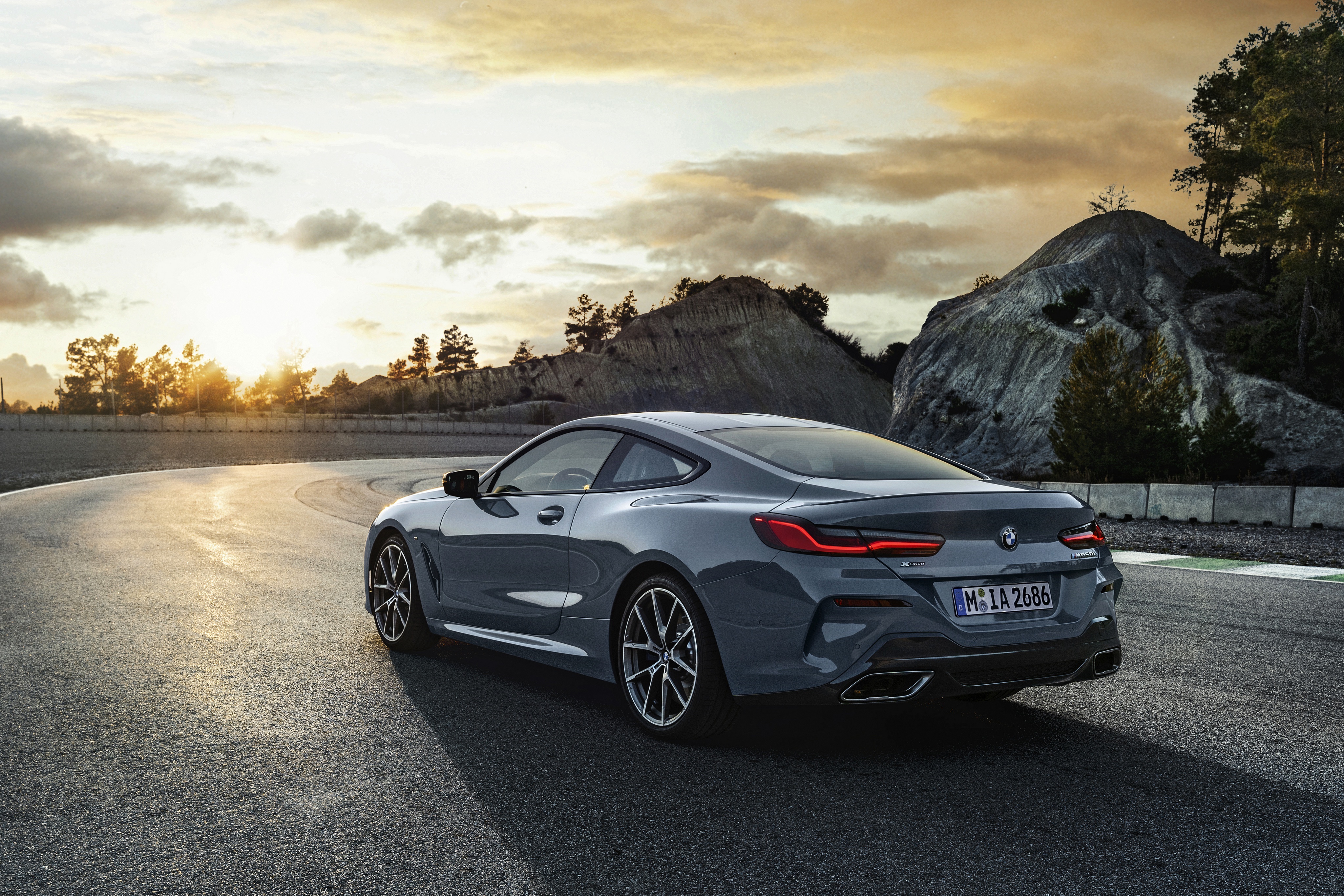 BMW 8 Series HD Wallpaper