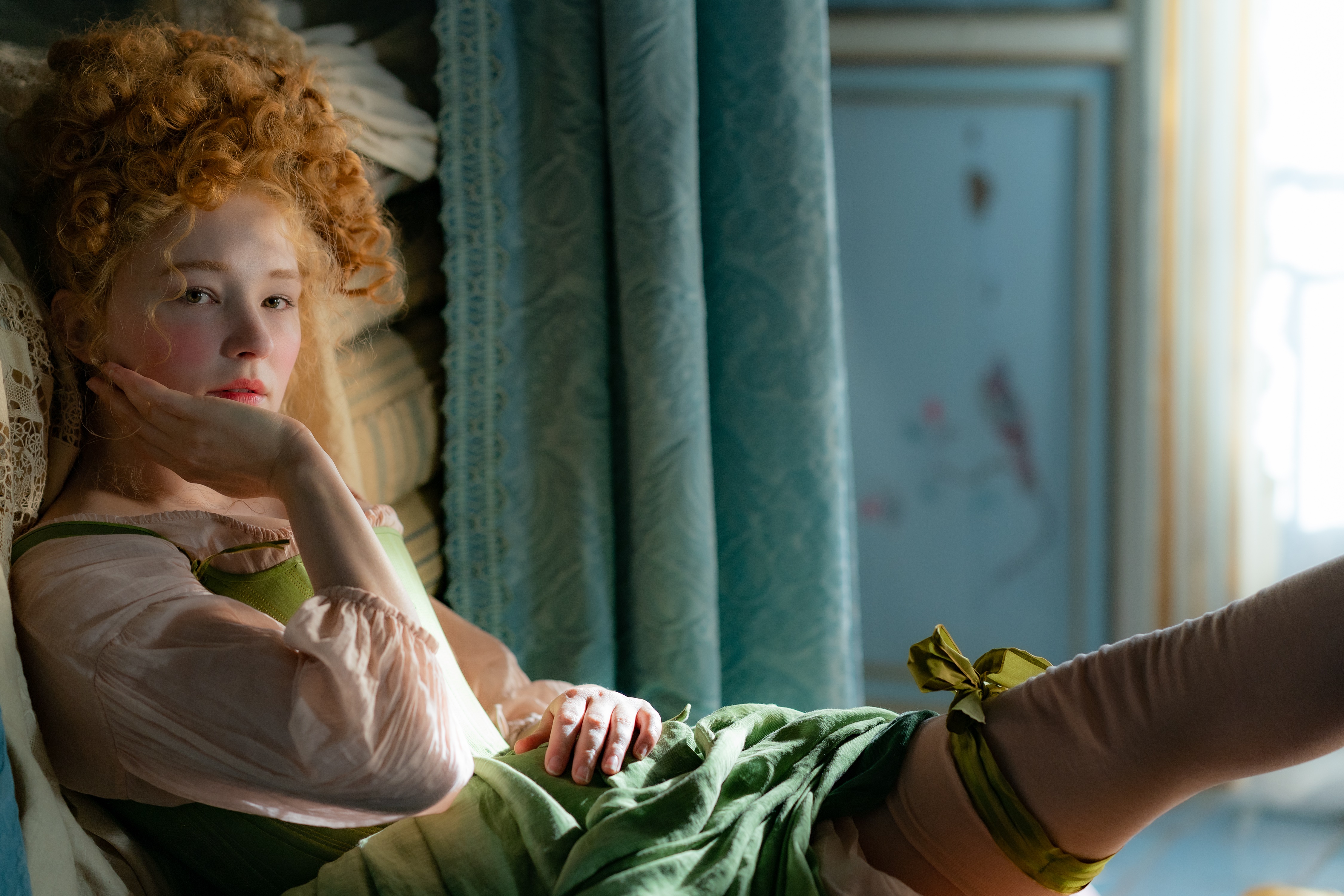 Haley Bennett in Cyrano 4K HD Wallpaper