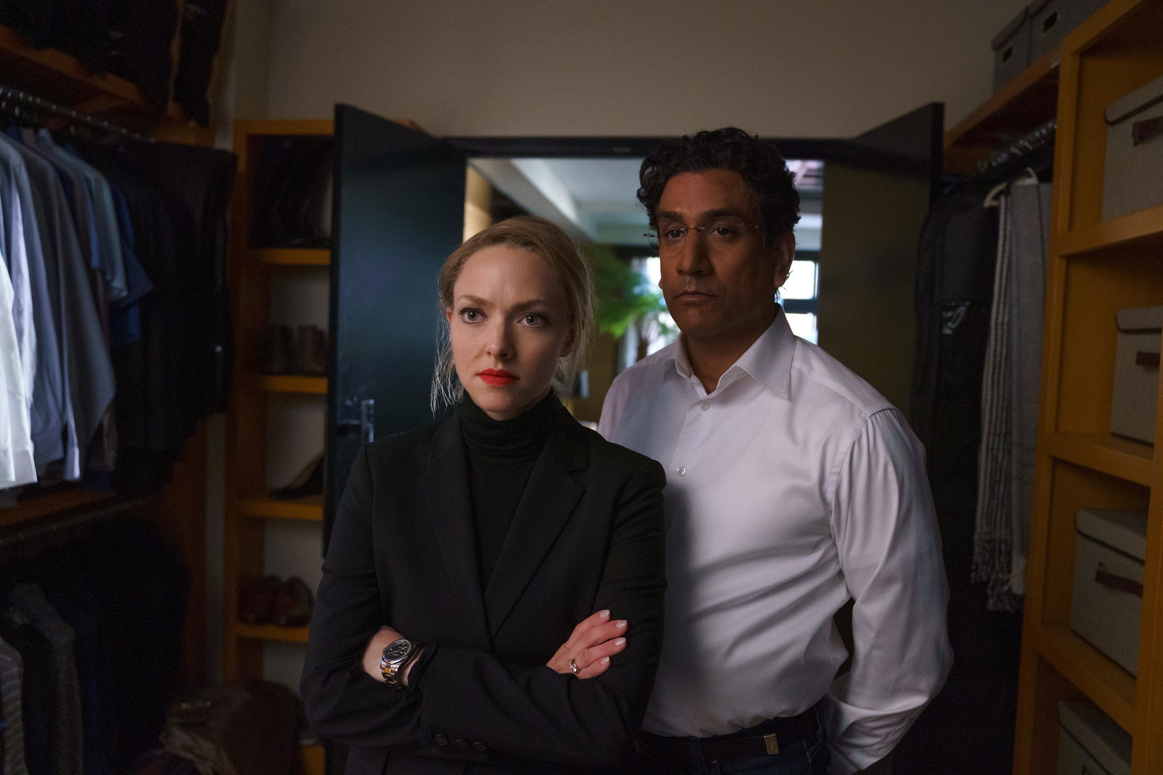 Amanda Seyfried and Naveen Andrews from The Dropout 4K HD Wallpaper