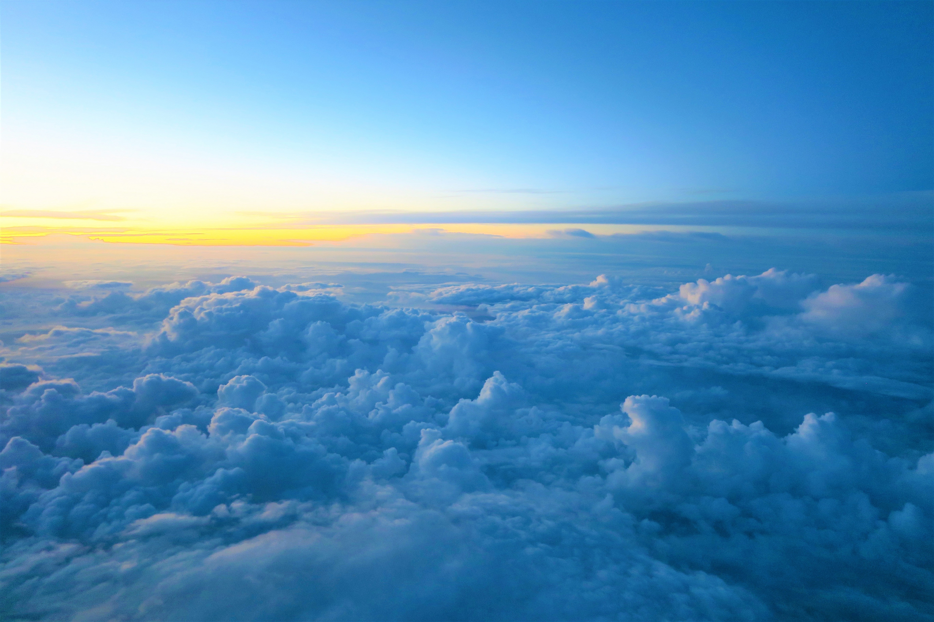 Sea of Clouds at Horizon with Sunrise HD Wallpaper