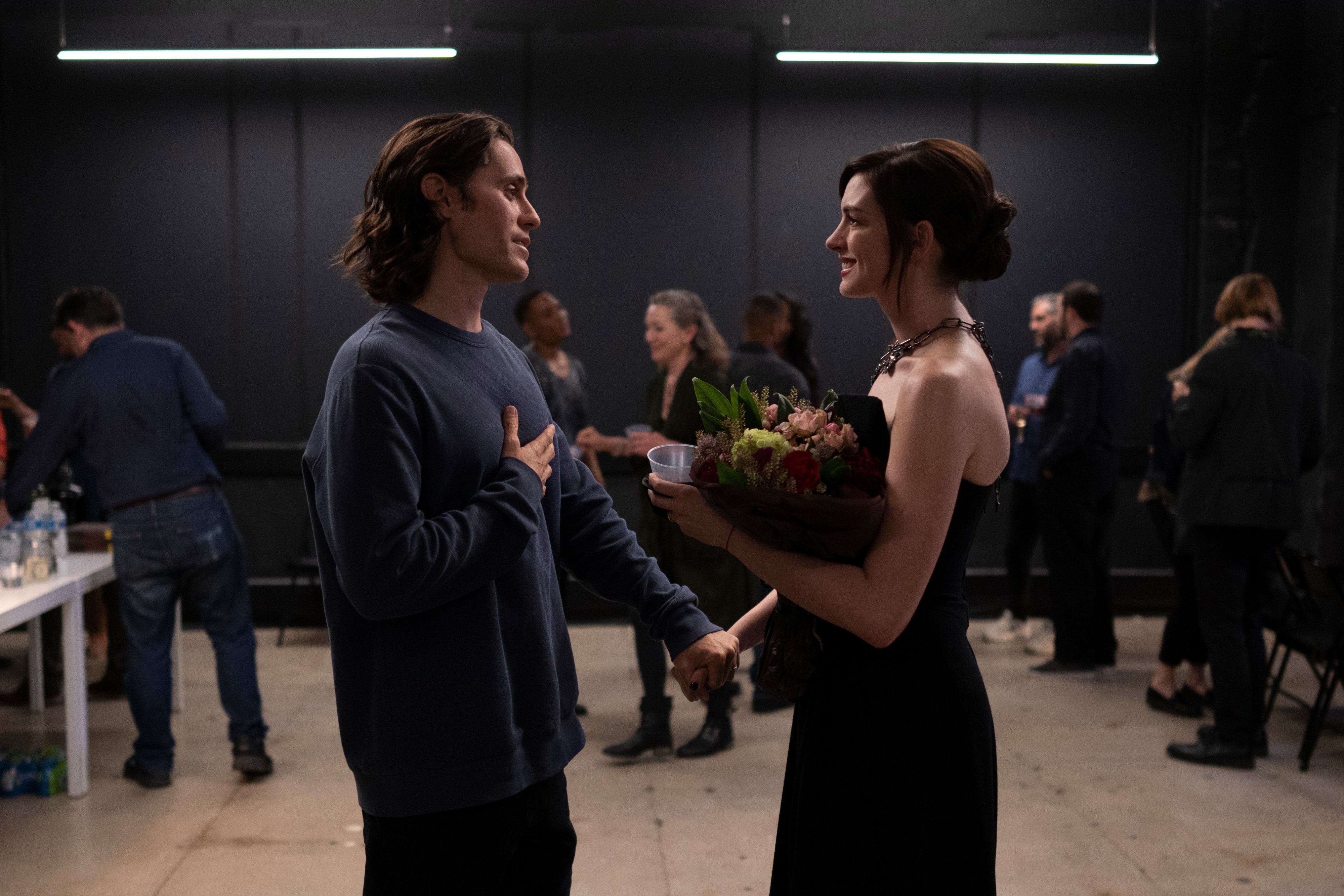 Jared Leto and Anne Hathaway from WeCrashed 4K HD Wallpaper