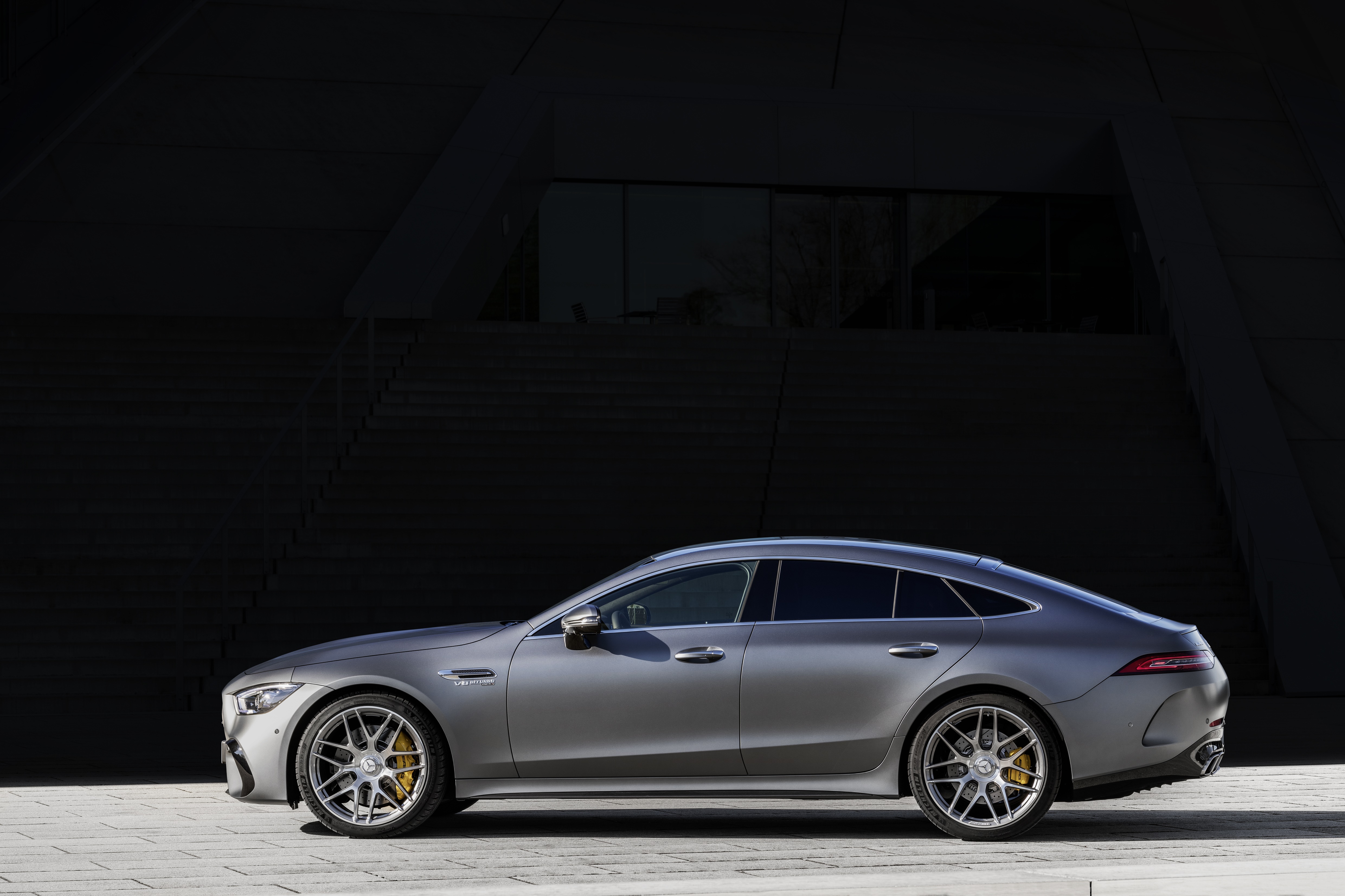 Mercedes-AMG GT 63 S HD Wallpaper