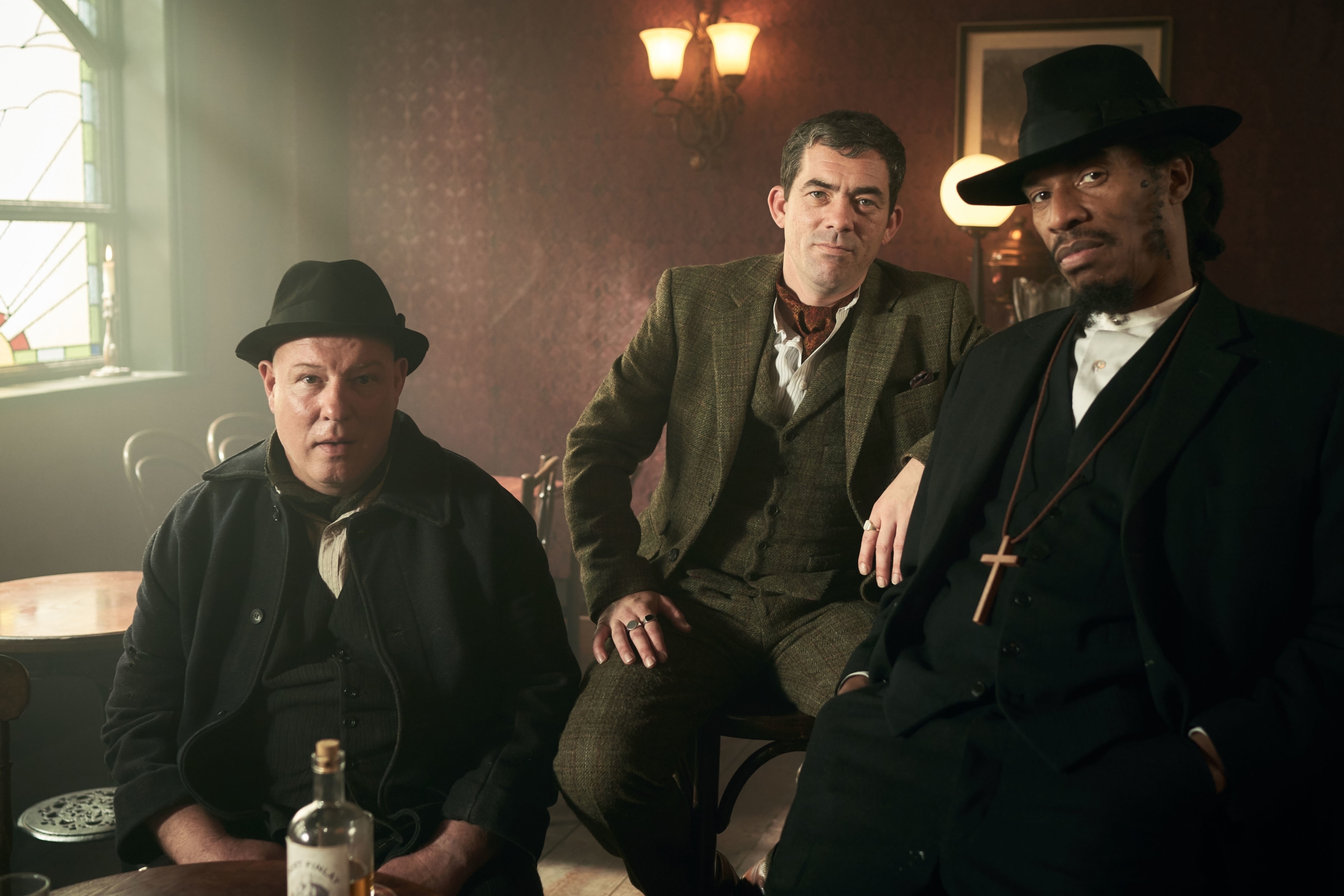 Three men in hats from Peaky Blinders 4K HD Wallpaper