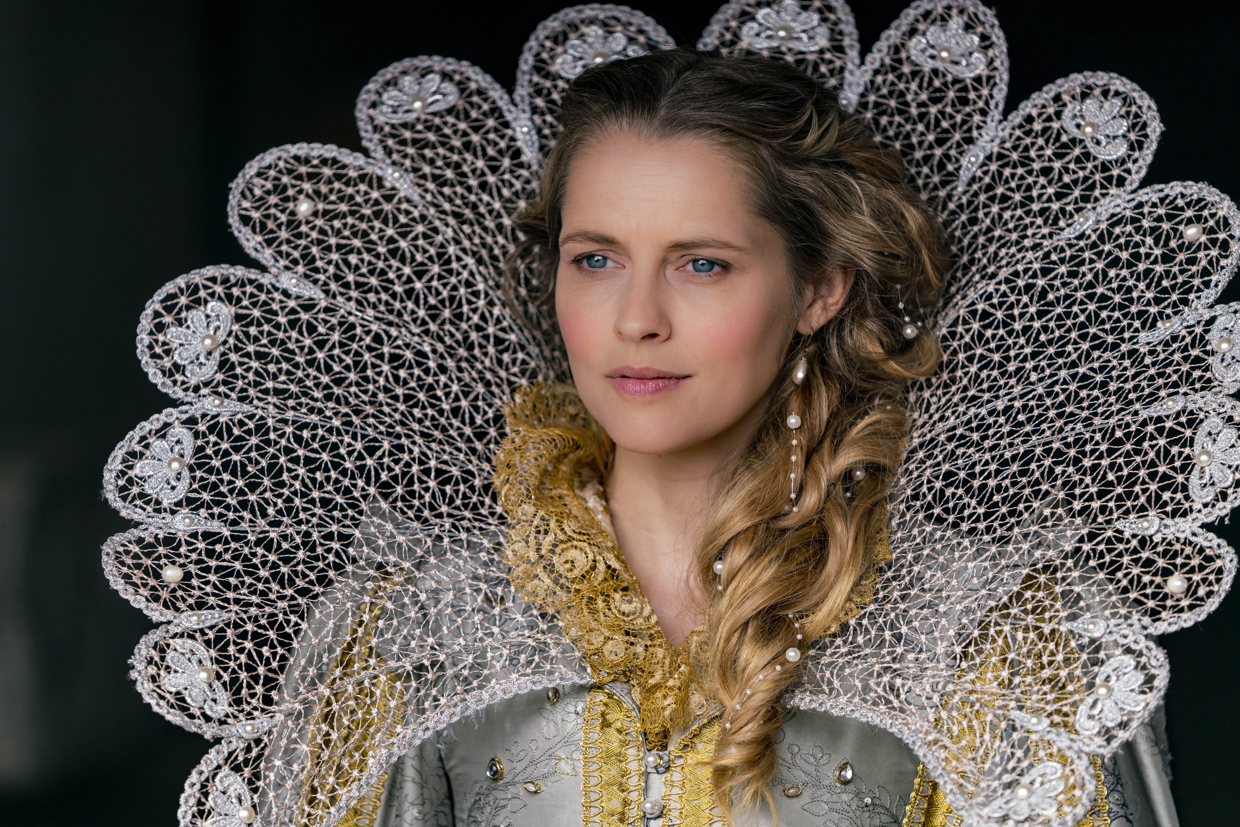 Teresa Palmer from A Discovery Of Witches 4K HD Wallpaper