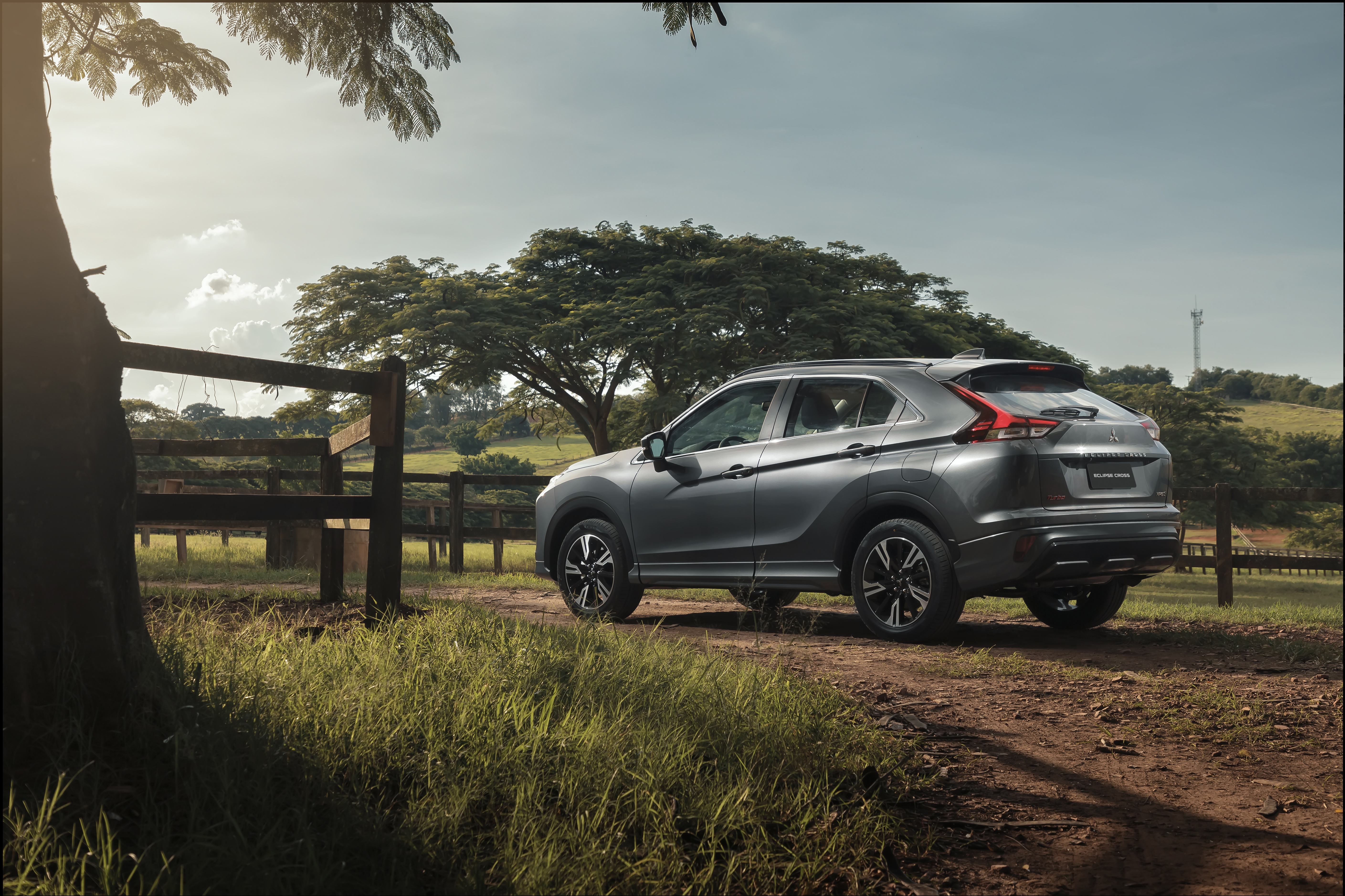 Mitsubishi Eclipse Cross HPE-S 4K HD Wallpaper
