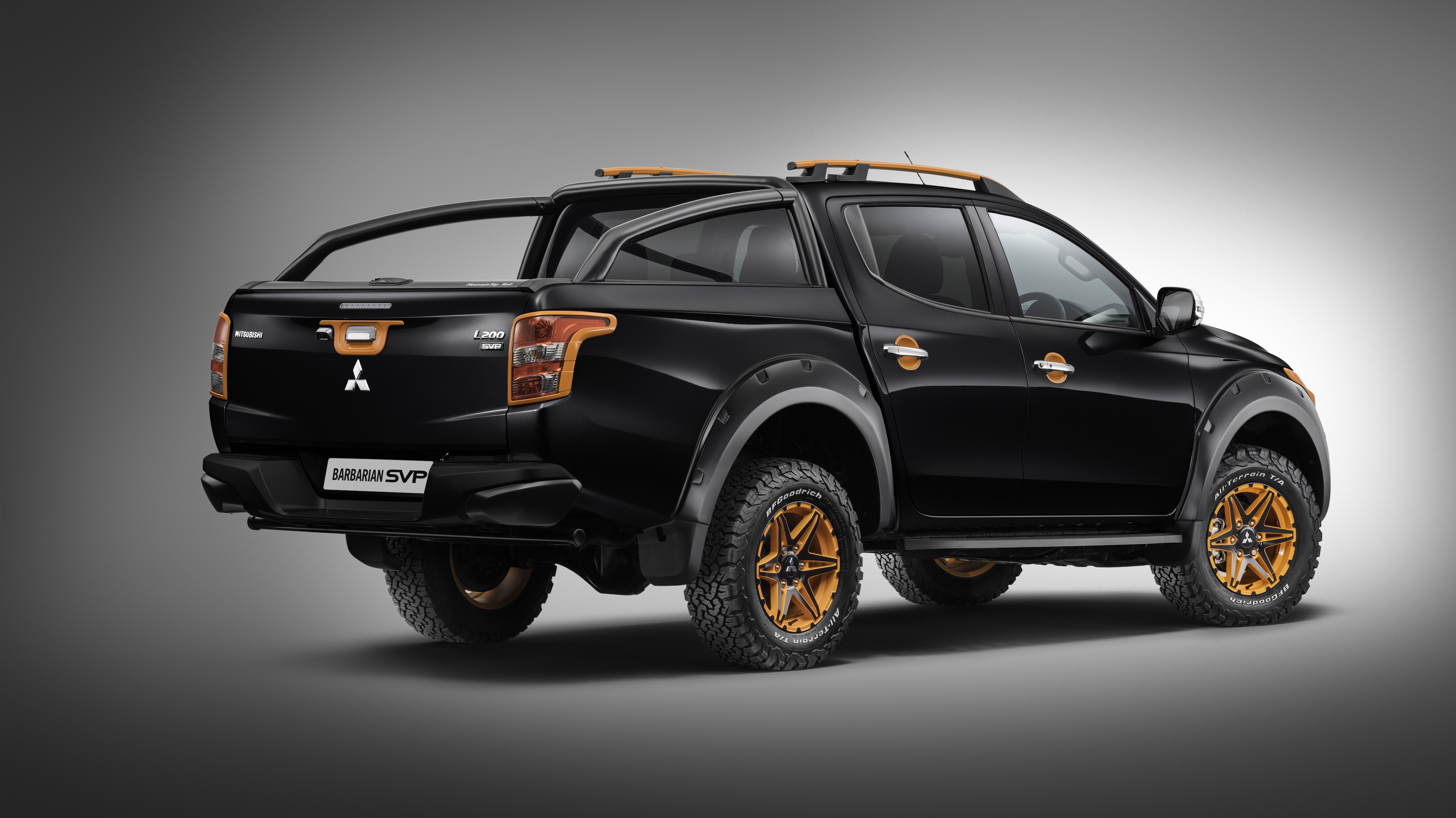 Mitsubishi L200 Barbarian SVP pickup truck HD Wallpaper