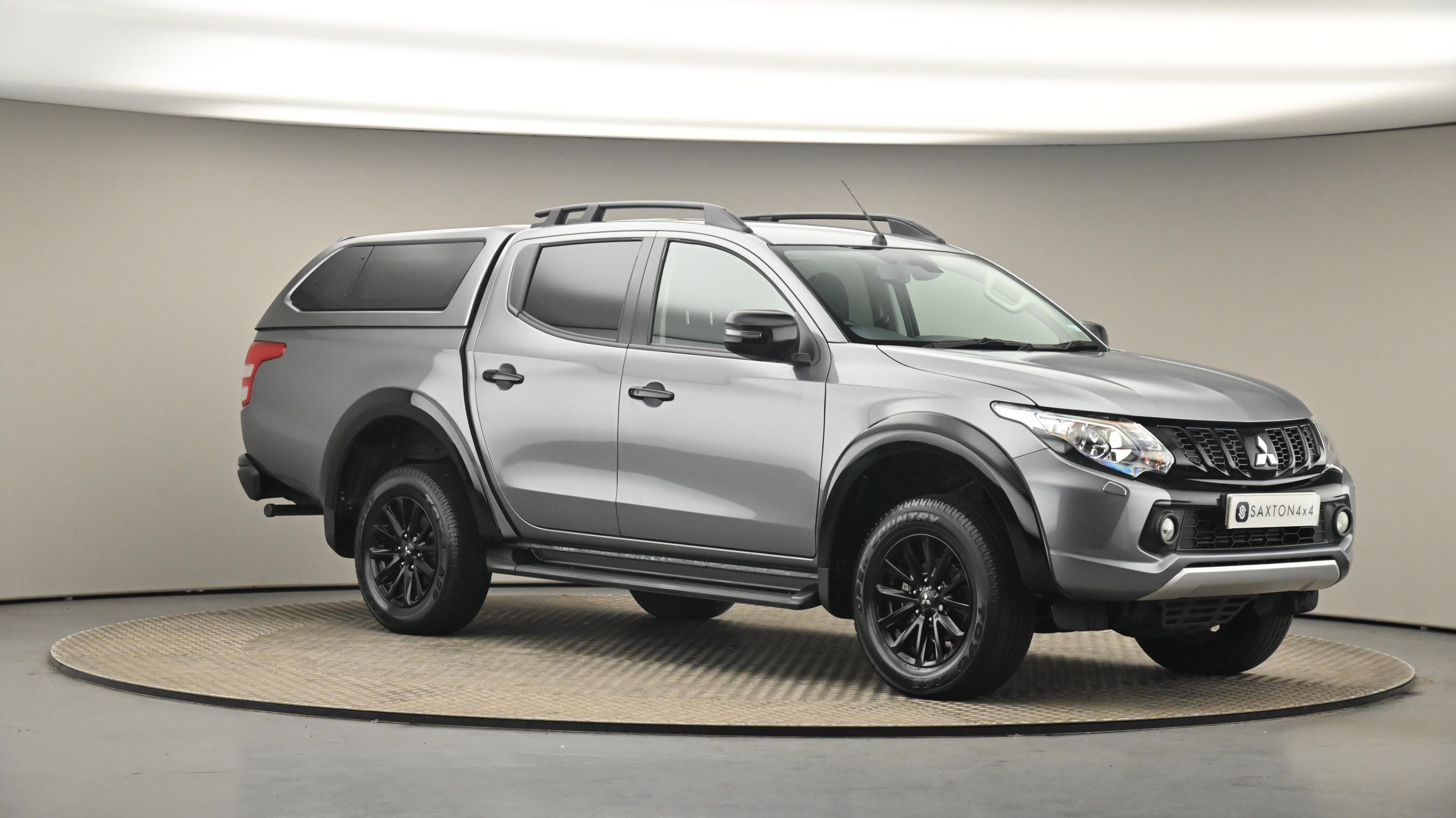Mitsubishi L200 Saxton 4x4 Pickup Truck HD Wallpaper