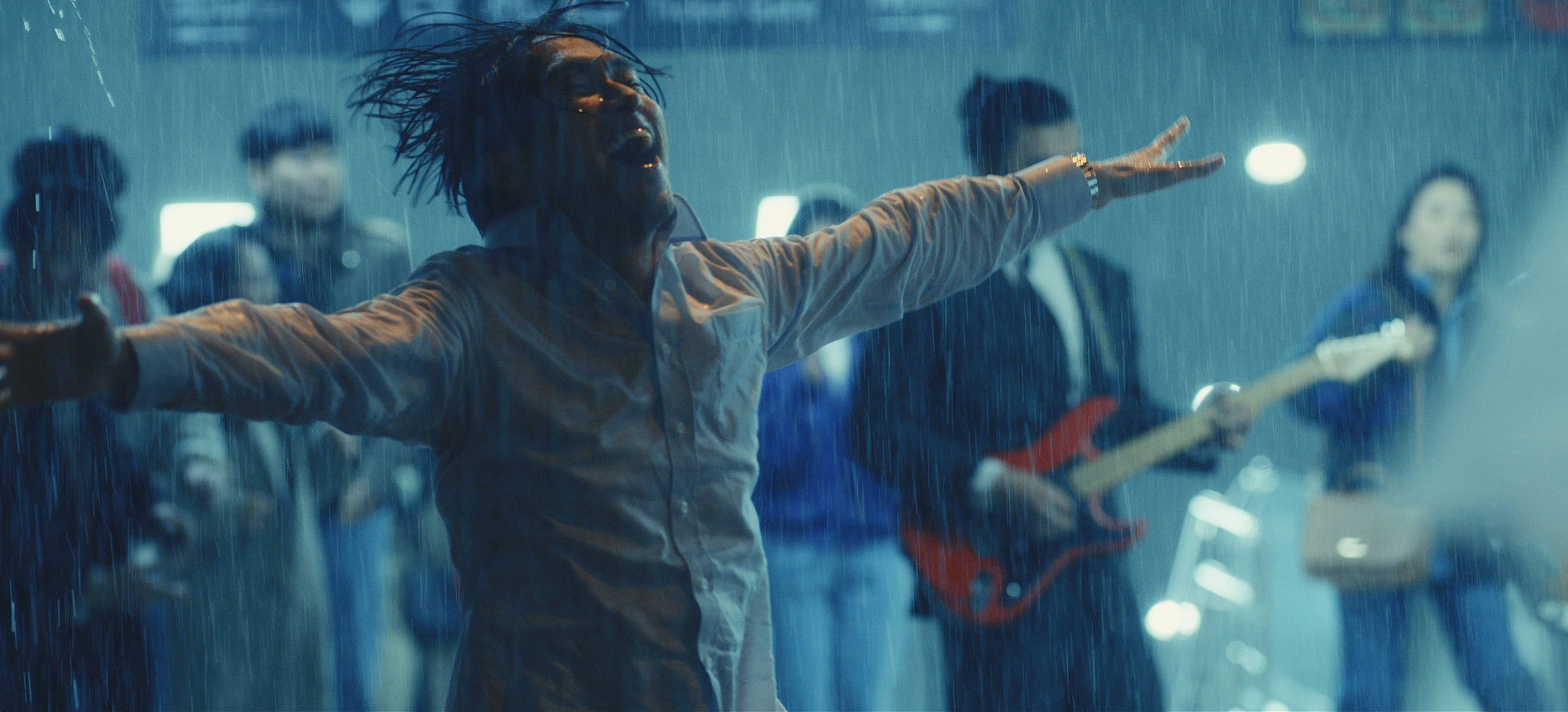 Jin Ha in the rain HD Wallpaper