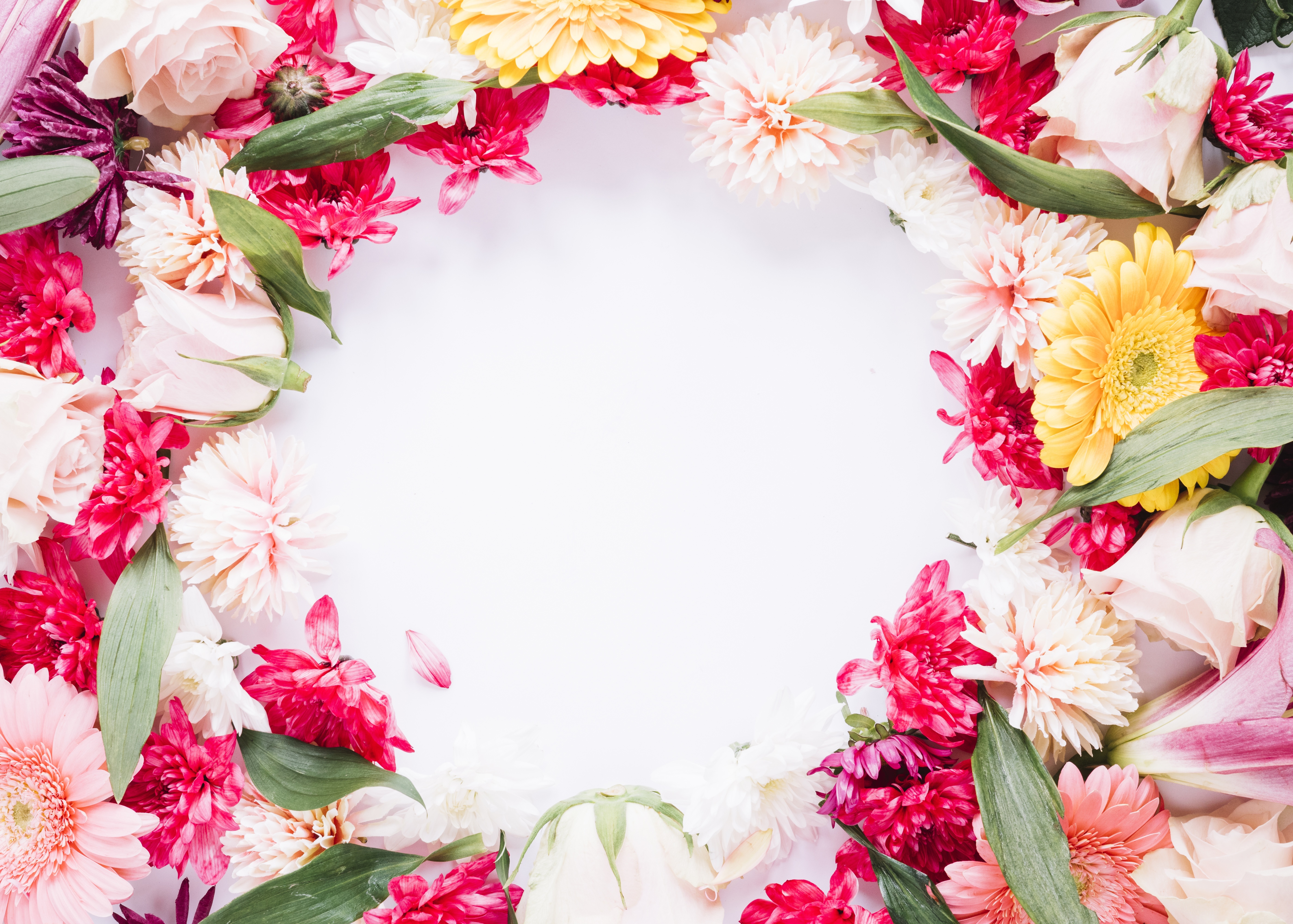 Flower arrangement 4K HD Wallpaper