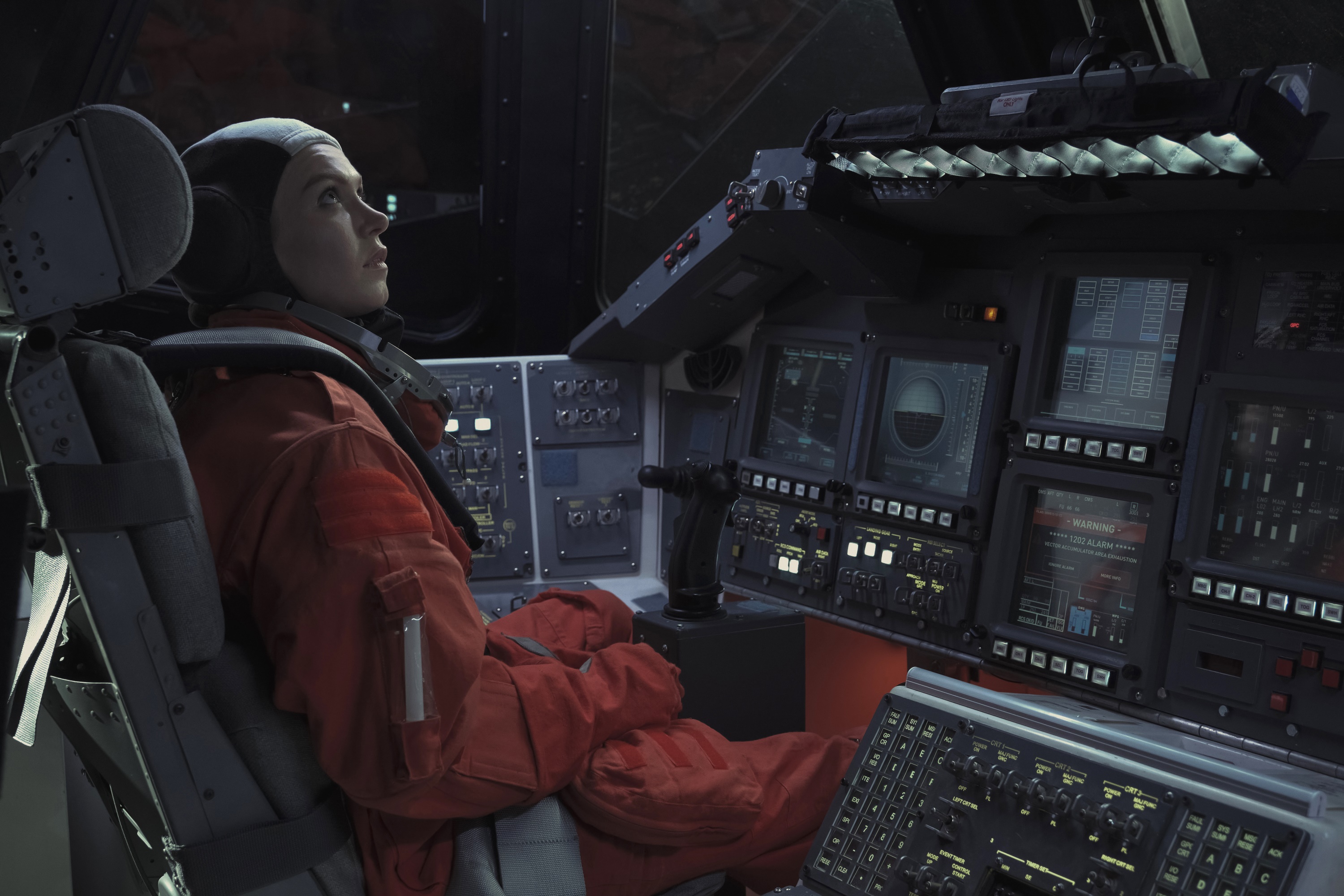 Astronaut in a spaceship cockpit from Star Trek: Picard HD Wallpaper