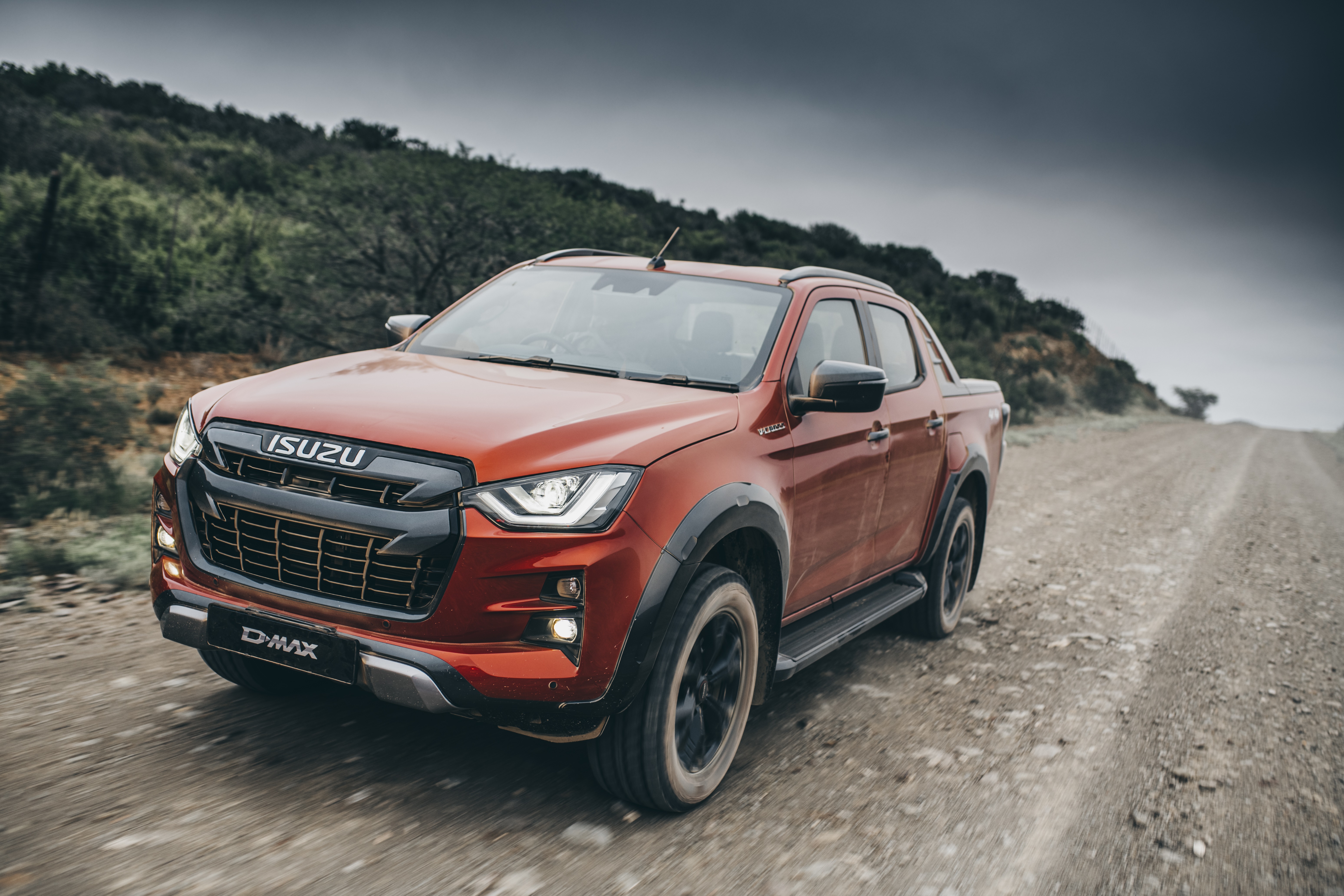 Isuzu D-Max 4K V-Cross 4x4 Double Cab HD Wallpaper