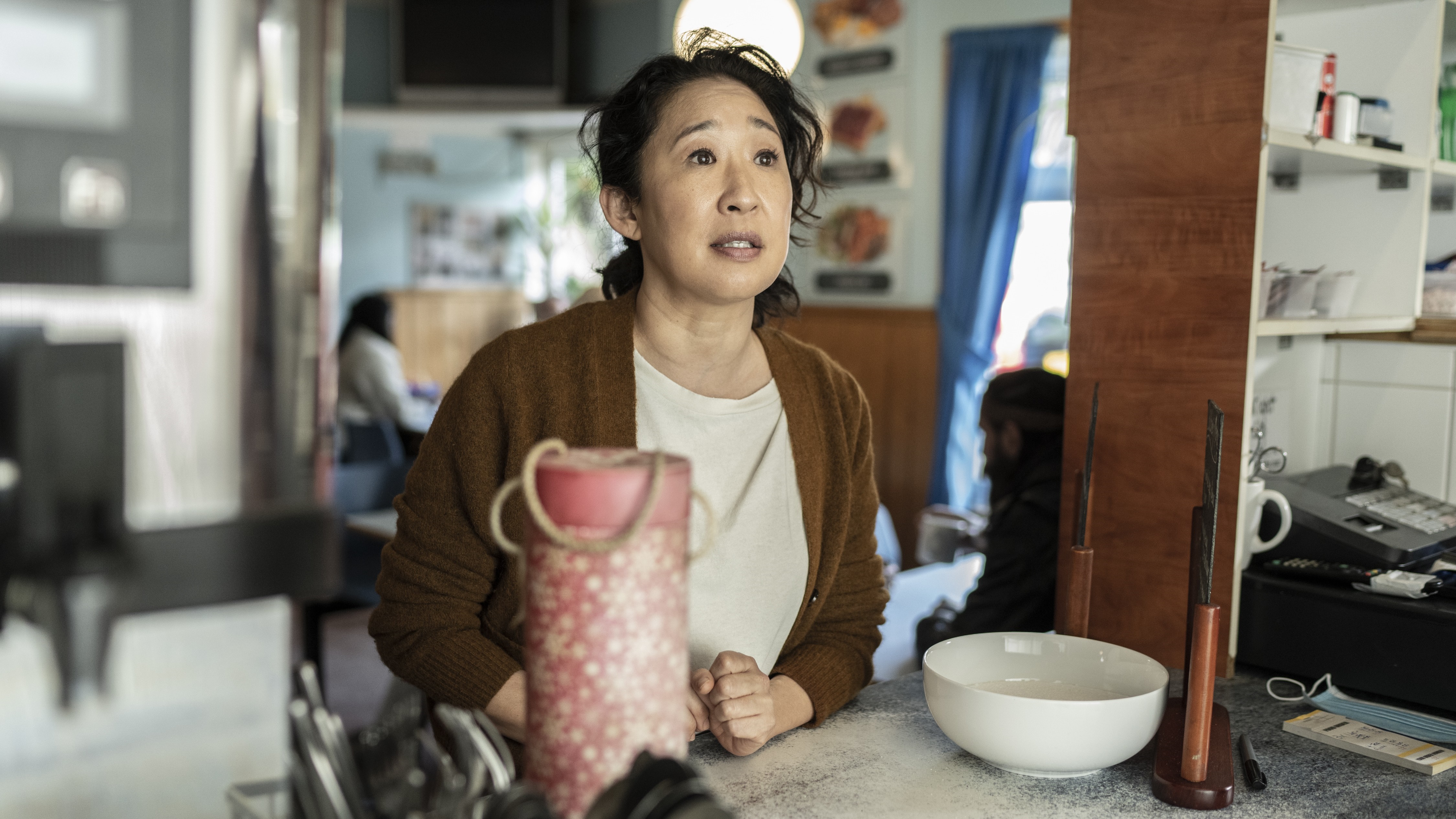 Sandra Oh from Killing Eve HD Wallpaper