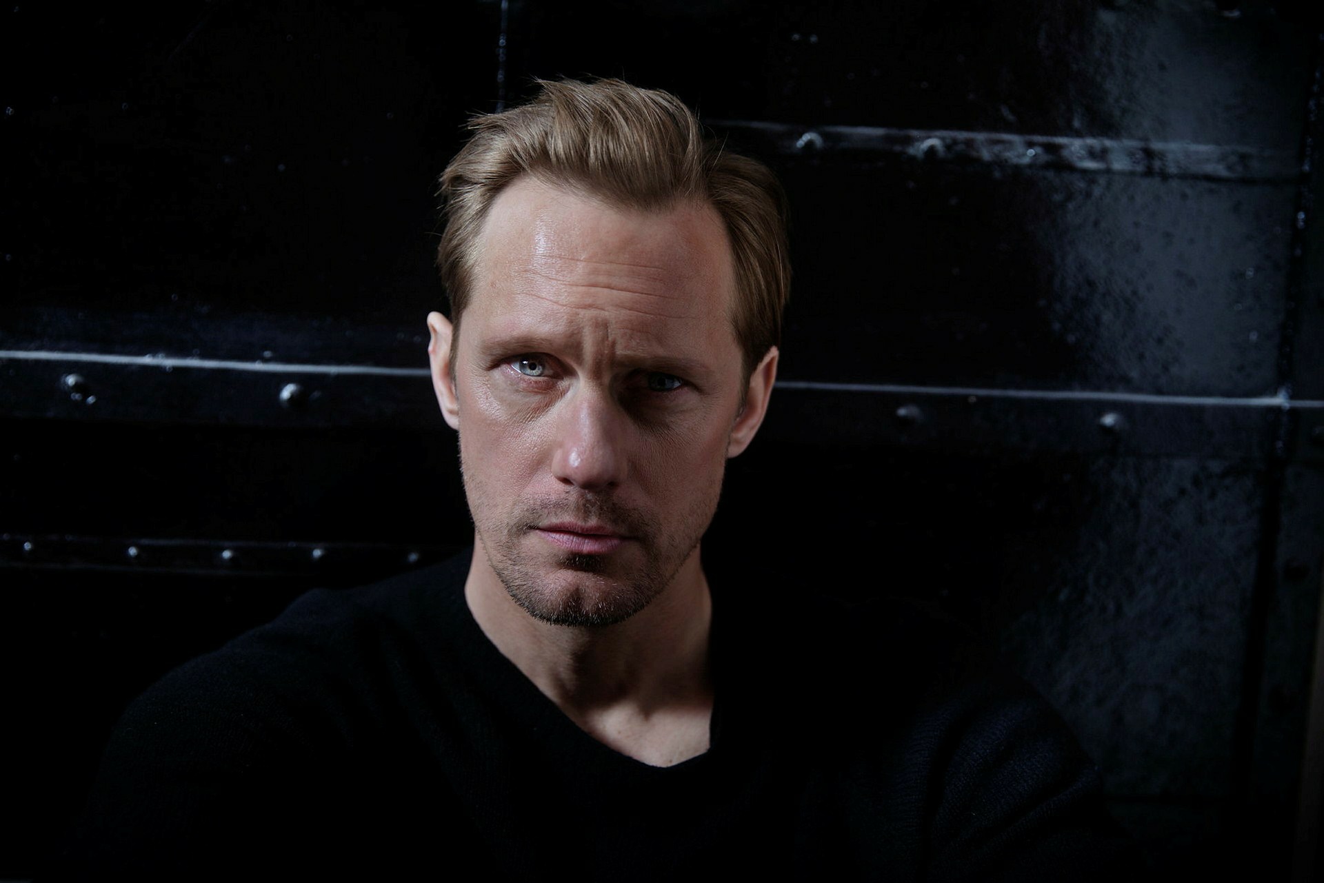 Alexander Skarsgard HD Wallpaper