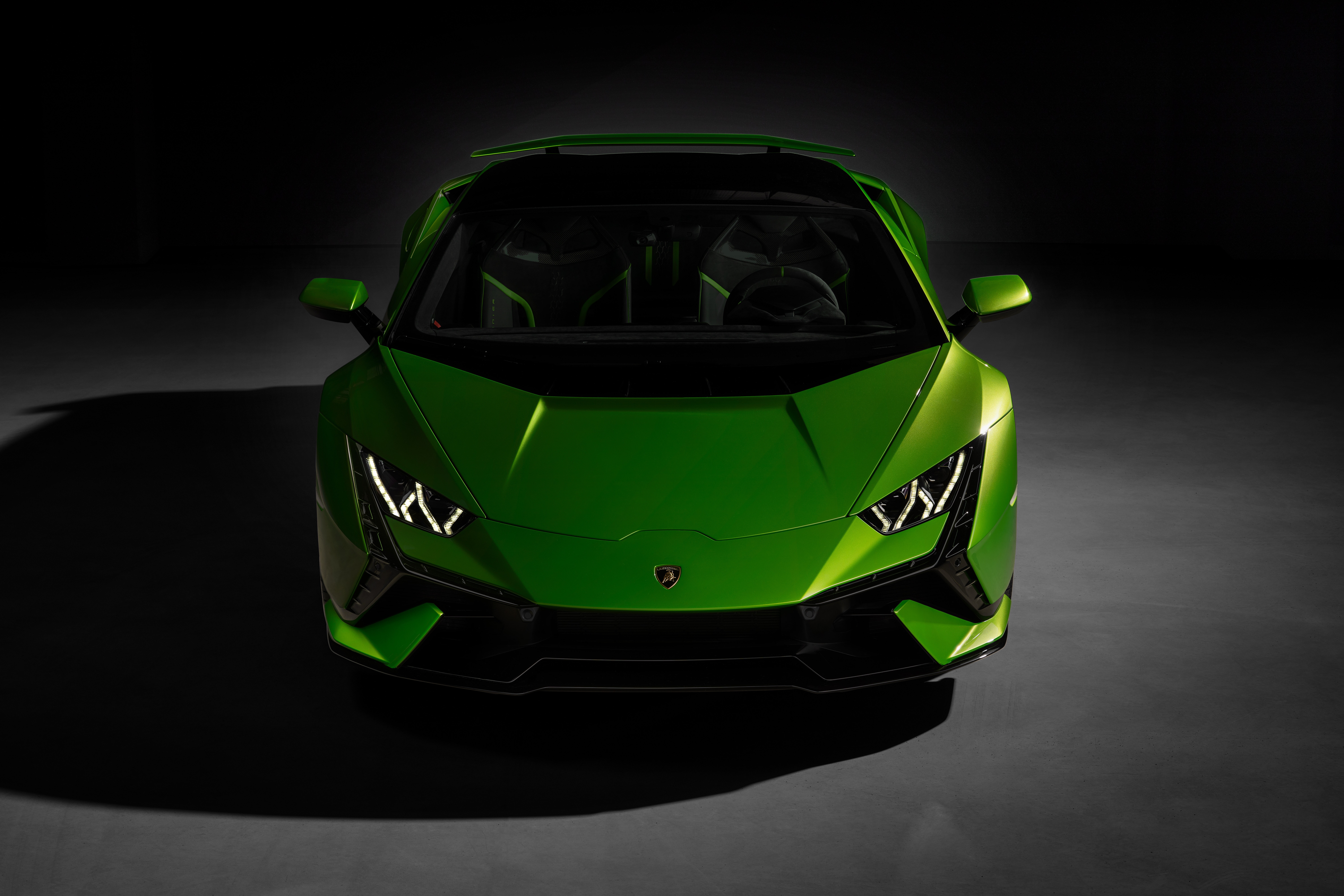 Green Lamborghini Huracán Tecnica sports car HD Wallpaper