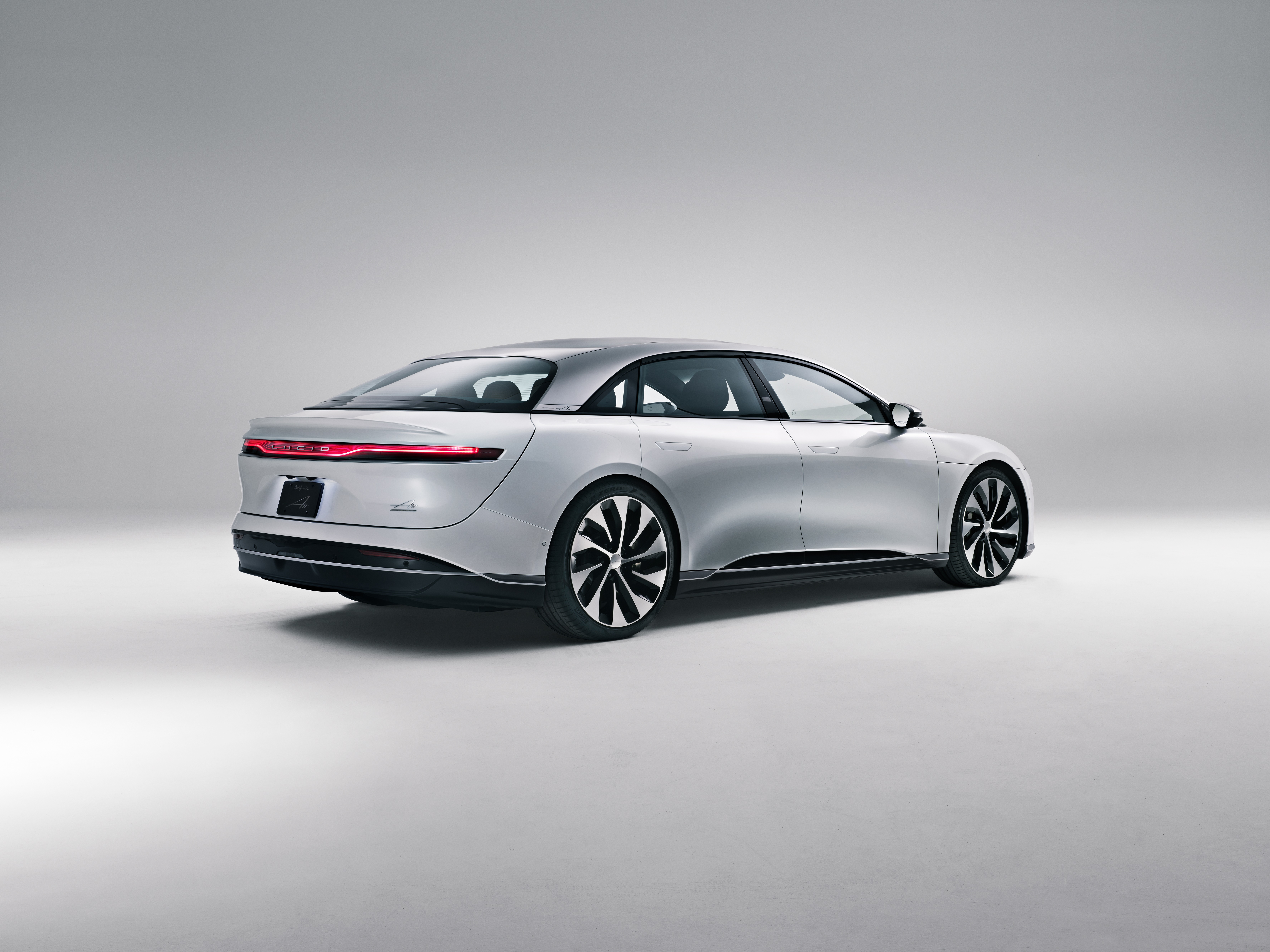 Lucid Air Grand Touring HD Wallpaper