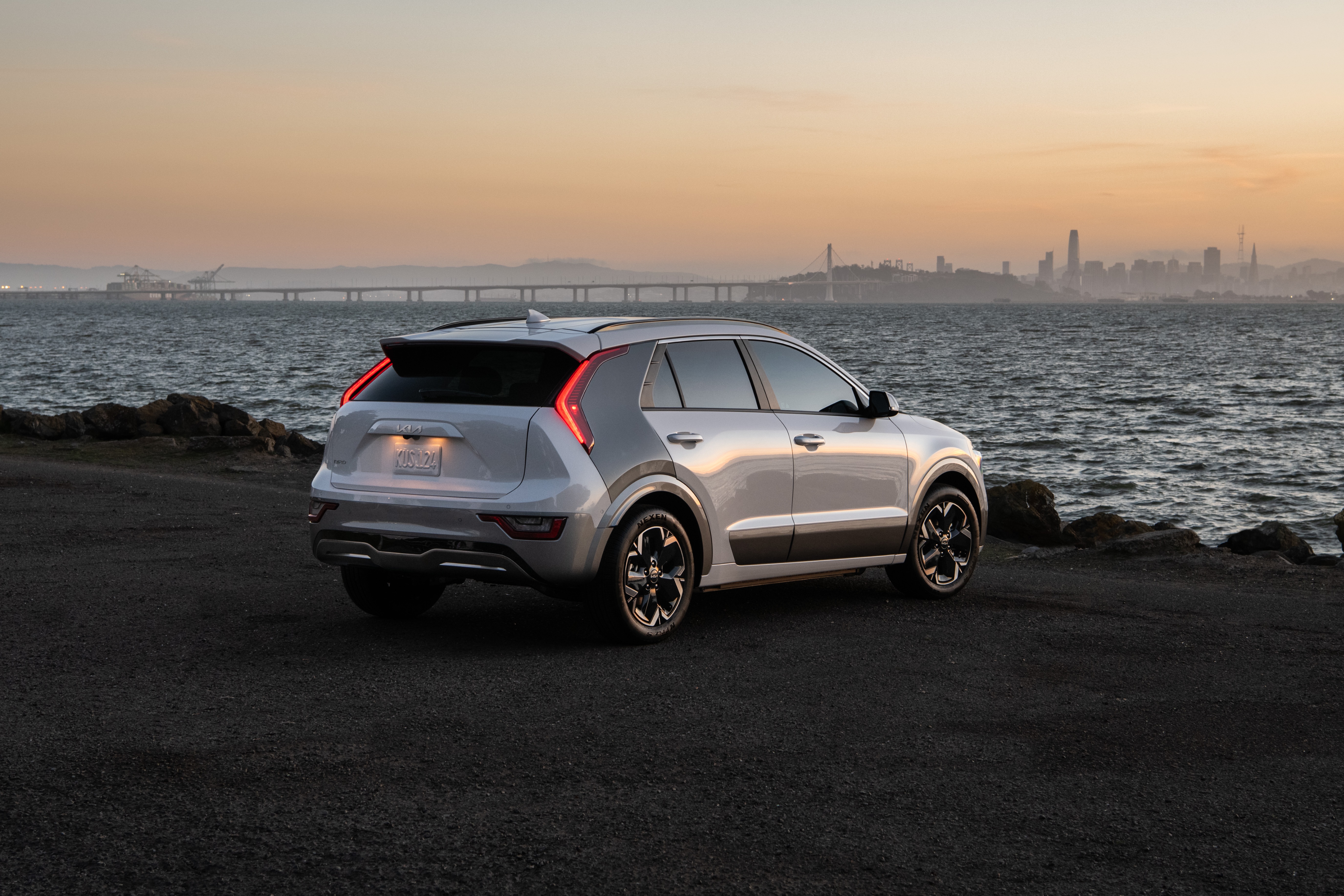 Kia Niro HD Wallpaper