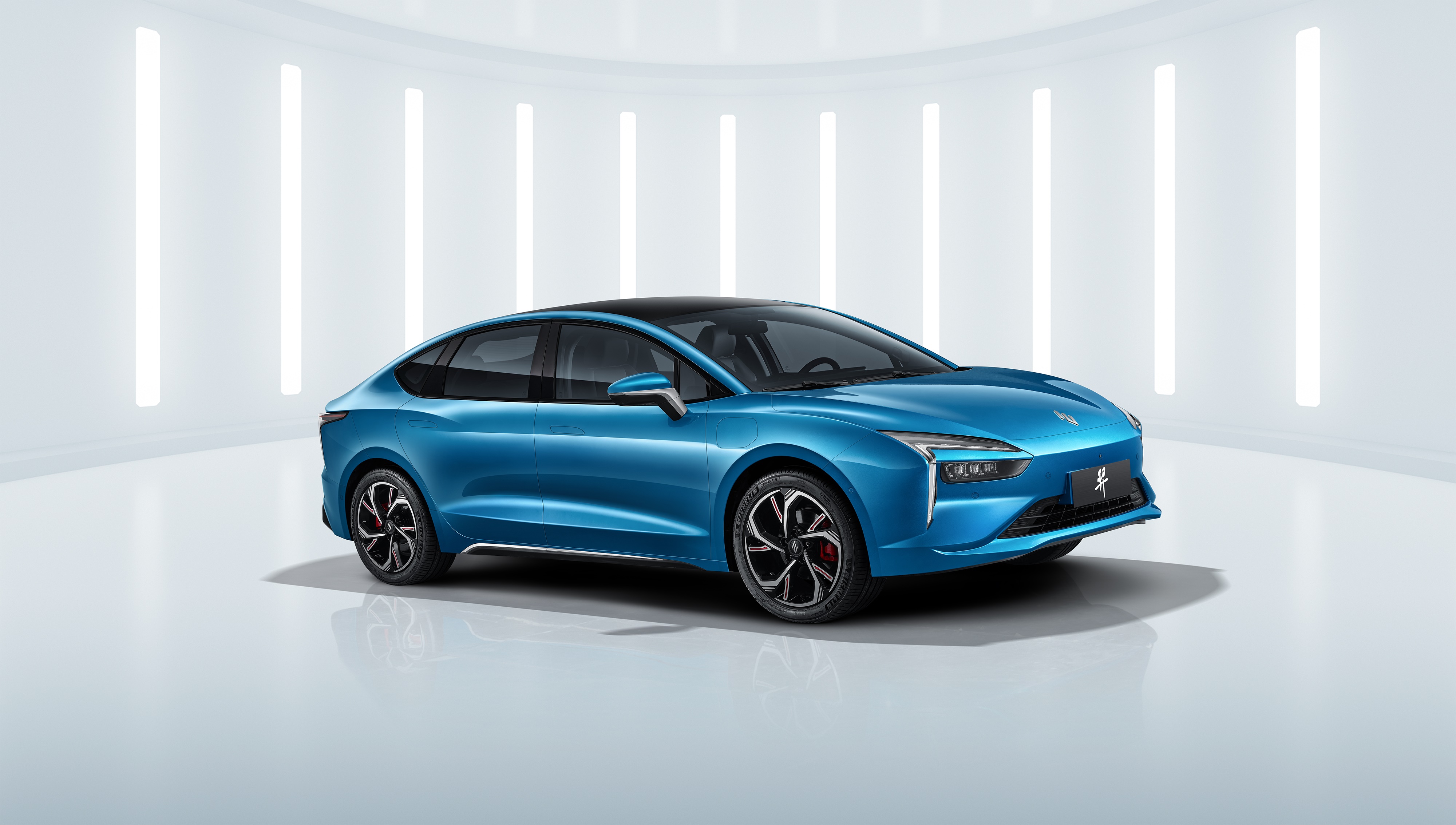 JMEV Yi 4K electric car HD Wallpaper