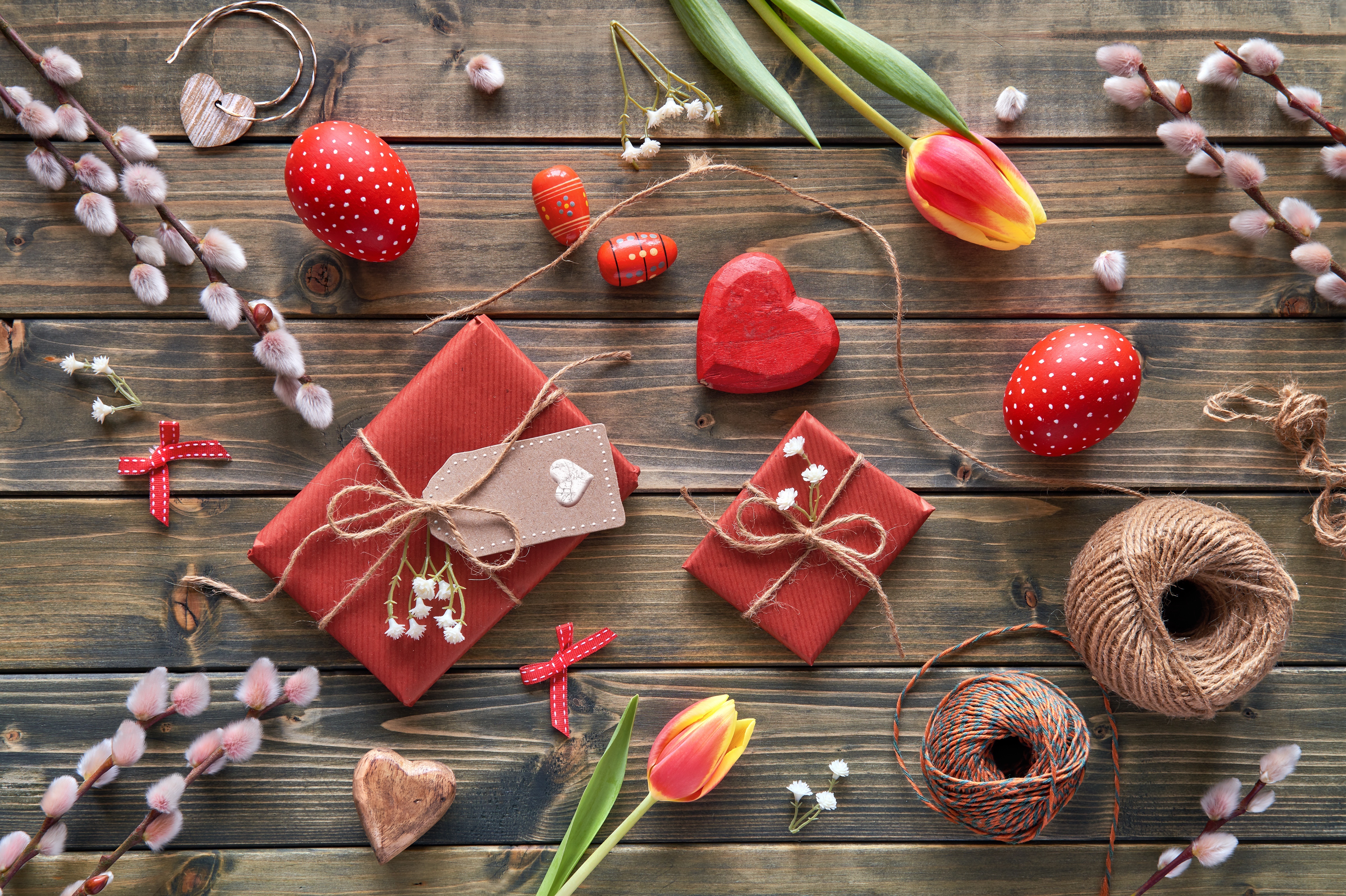 Easter still life with red eggs and tulips HD Wallpaper