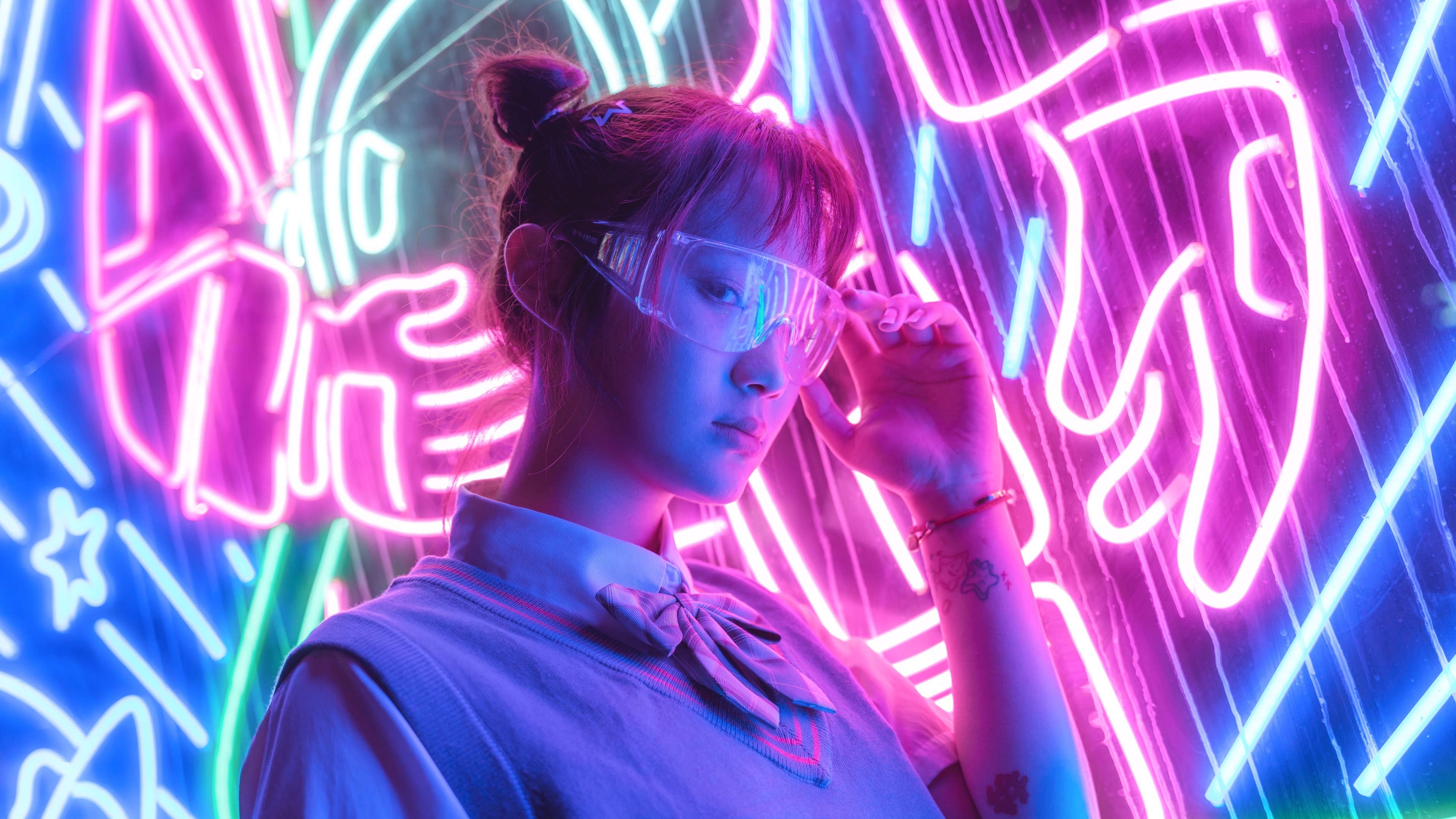 Girl in futuristic glasses against neon lights HD Wallpaper