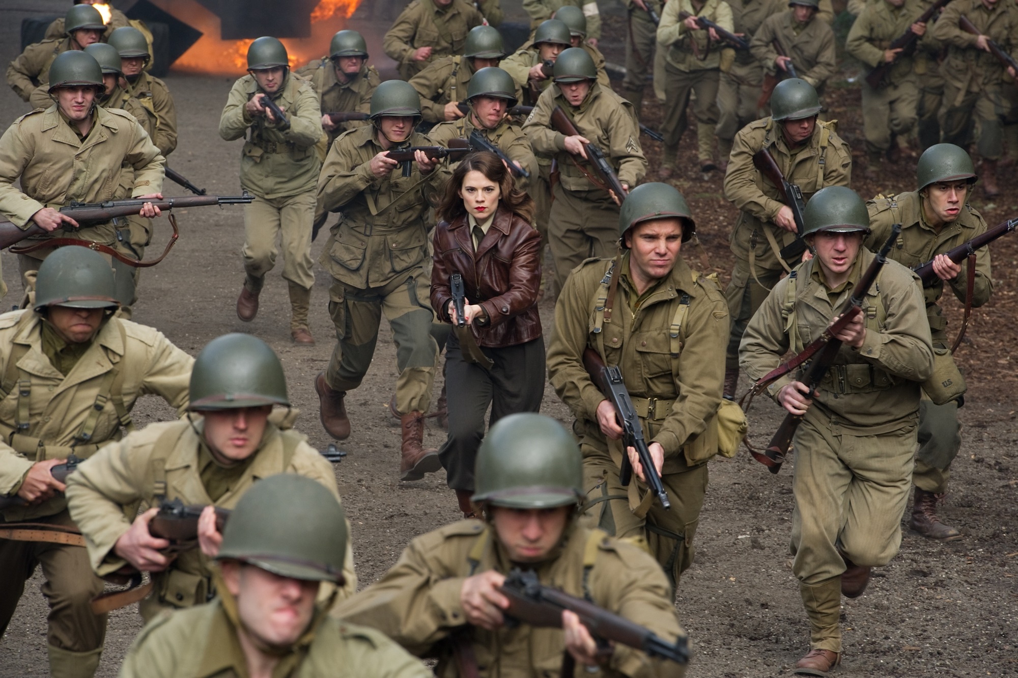 Peggy Carter and soldiers going to war HD Wallpaper