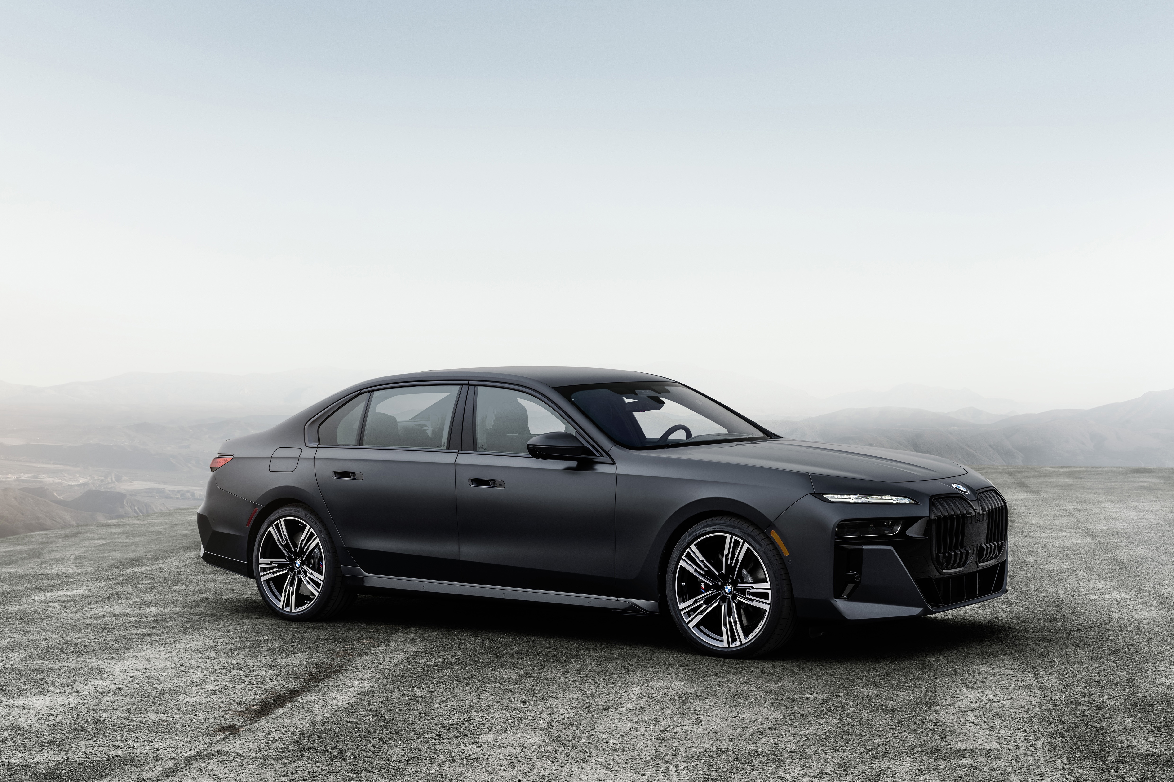 BMW 760i XDrive HD Wallpaper