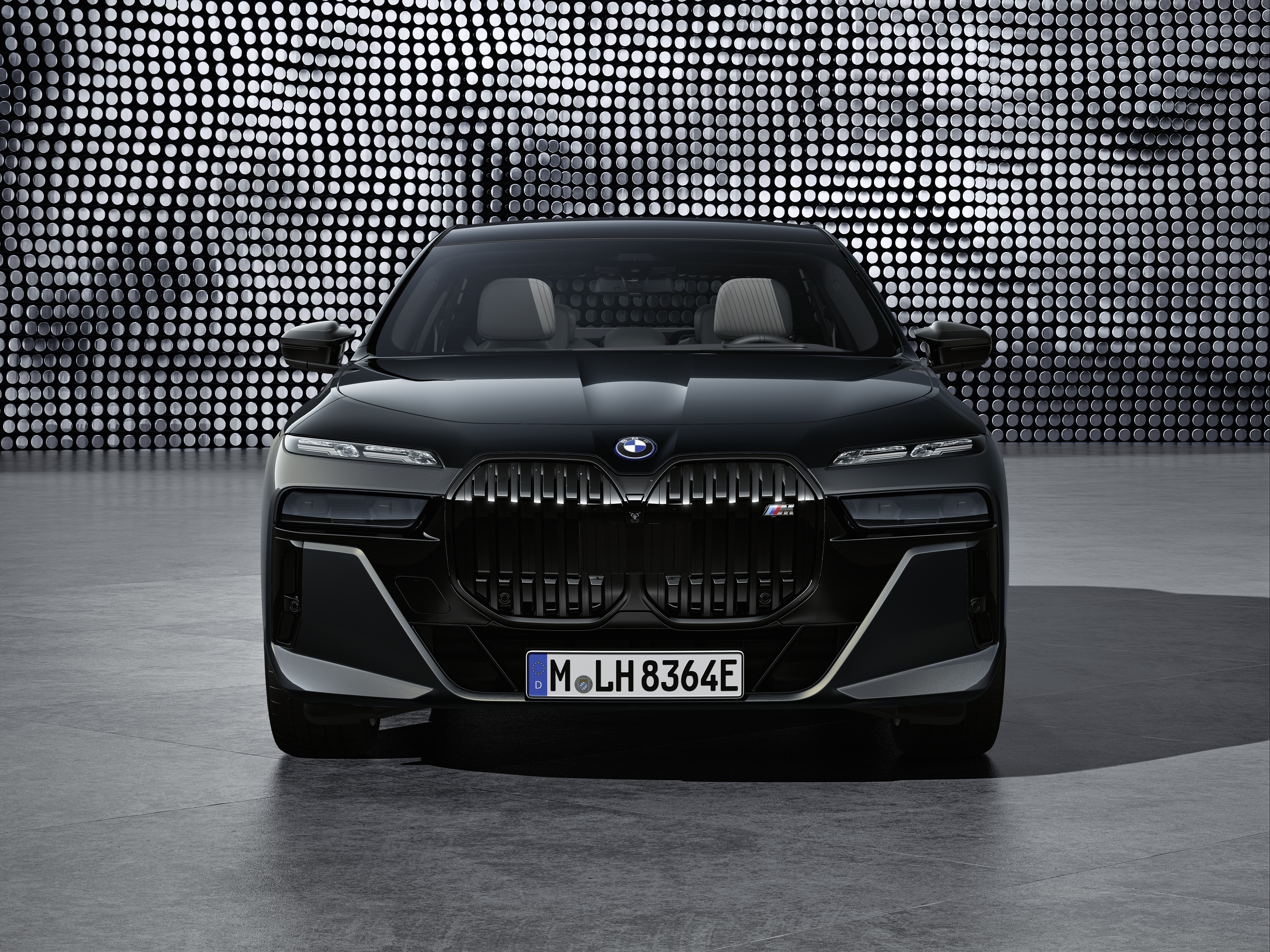BMW 760i xDrive HD Wallpaper