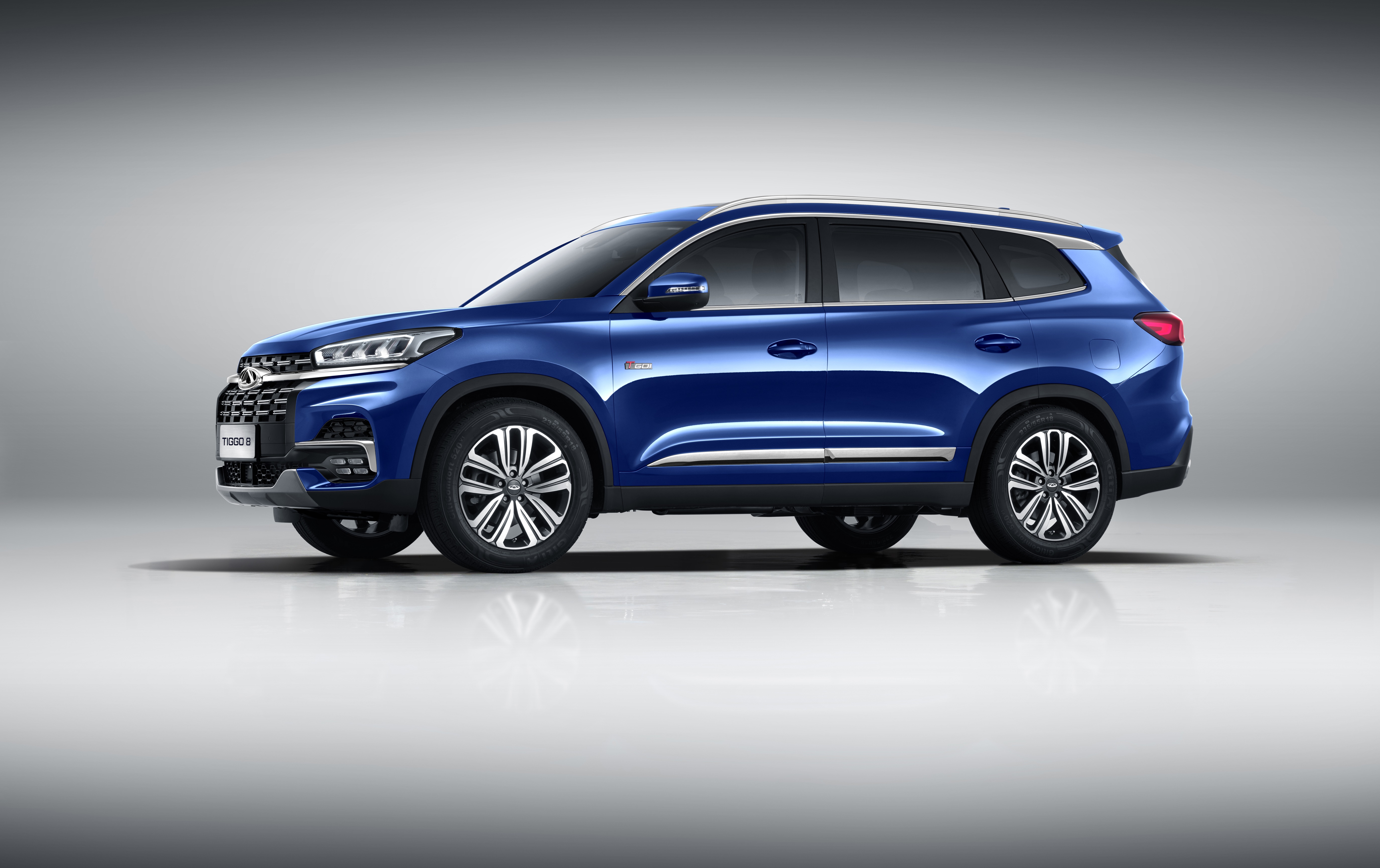 Blue Chery Tiggo 8 4K HD Wallpaper