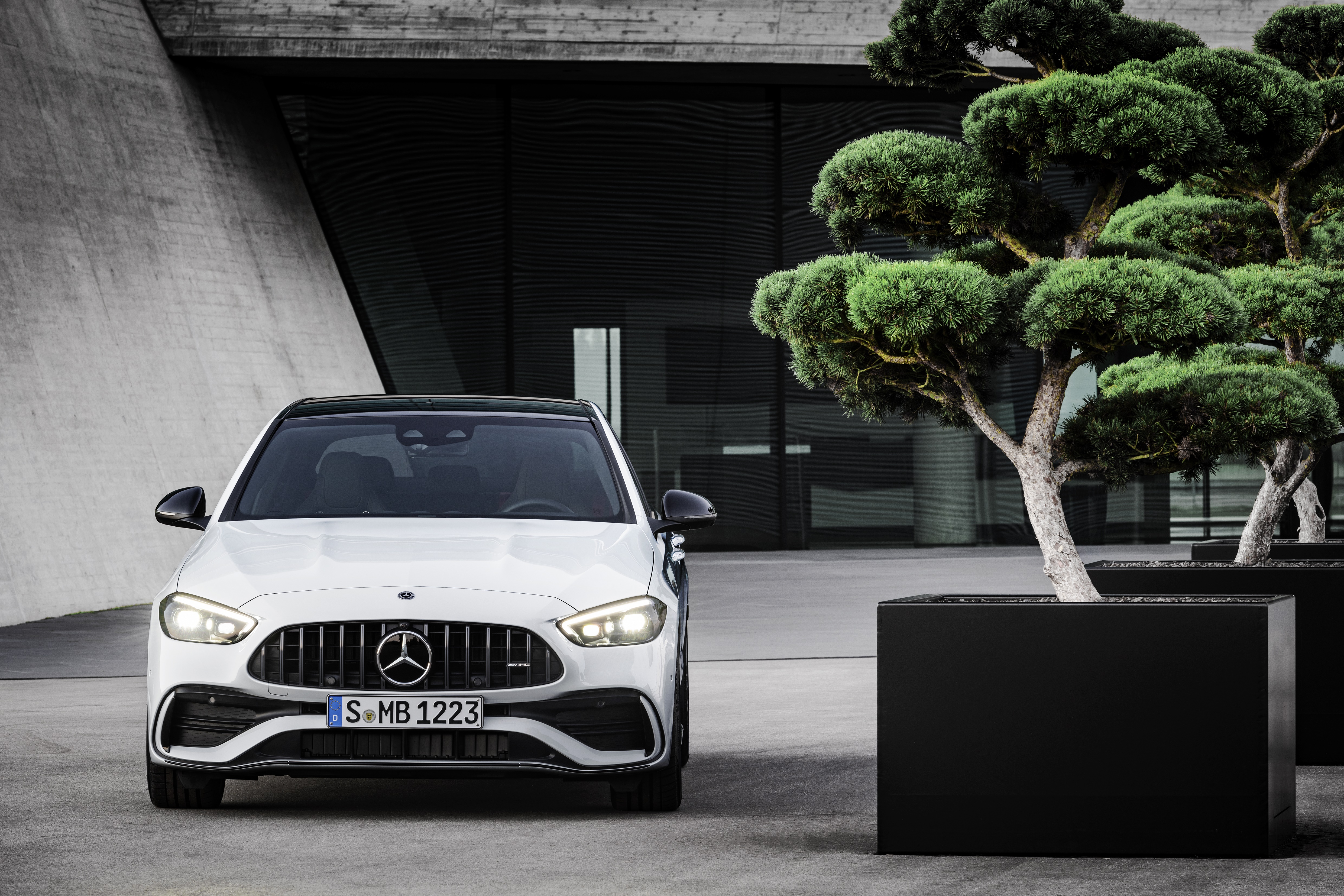 Mercedes-AMG C 43 HD Wallpaper