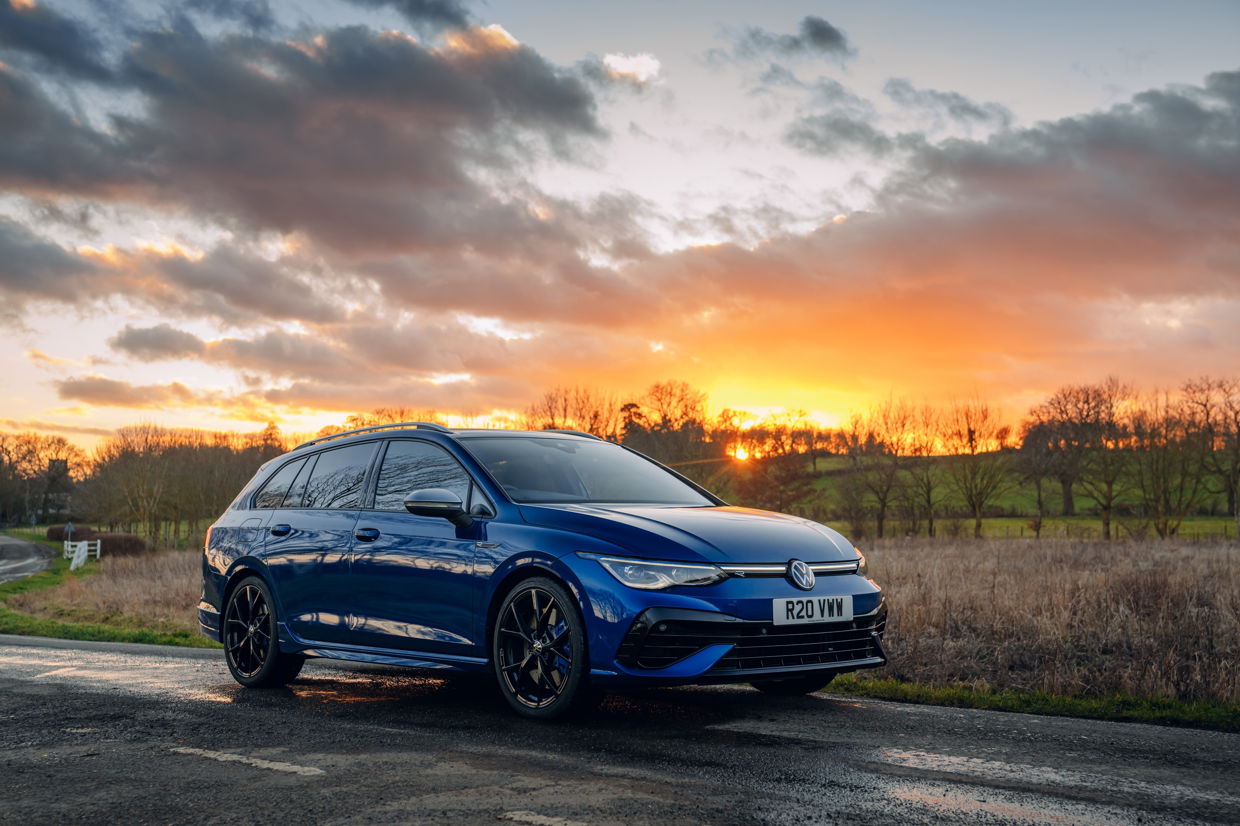 Blue Volkswagen Golf R Estate car at sunset HD Wallpaper