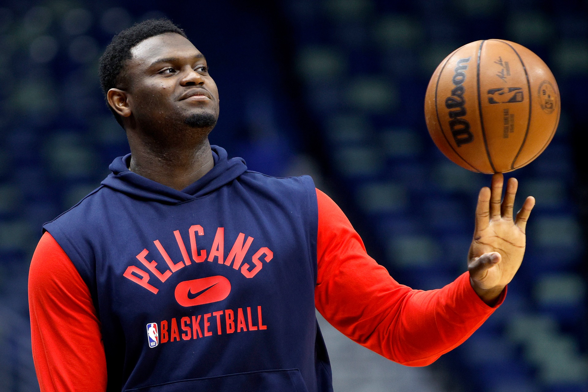 Zion Williamson spinning a basketball HD Wallpaper