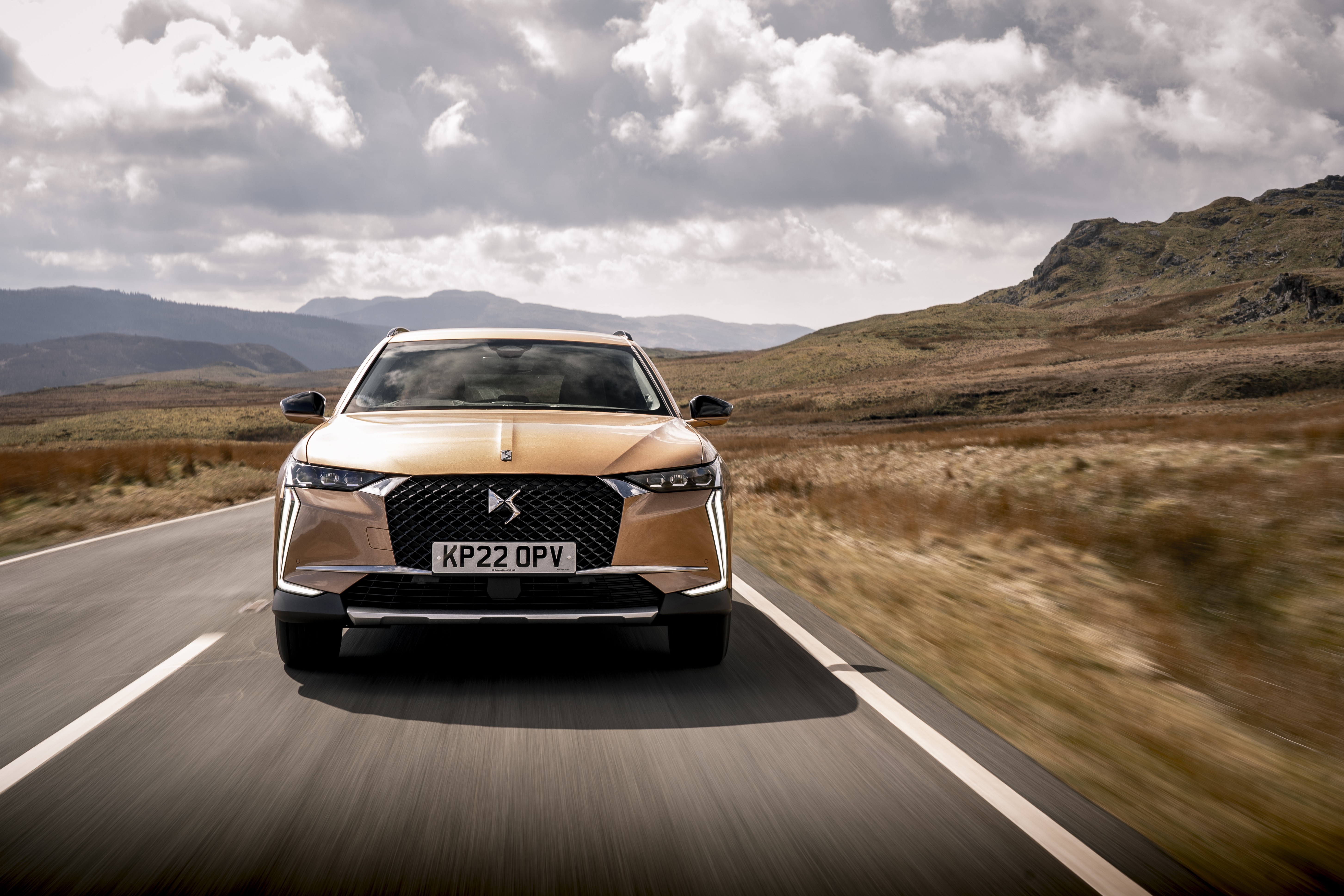 DS 4 Cross HD Wallpaper