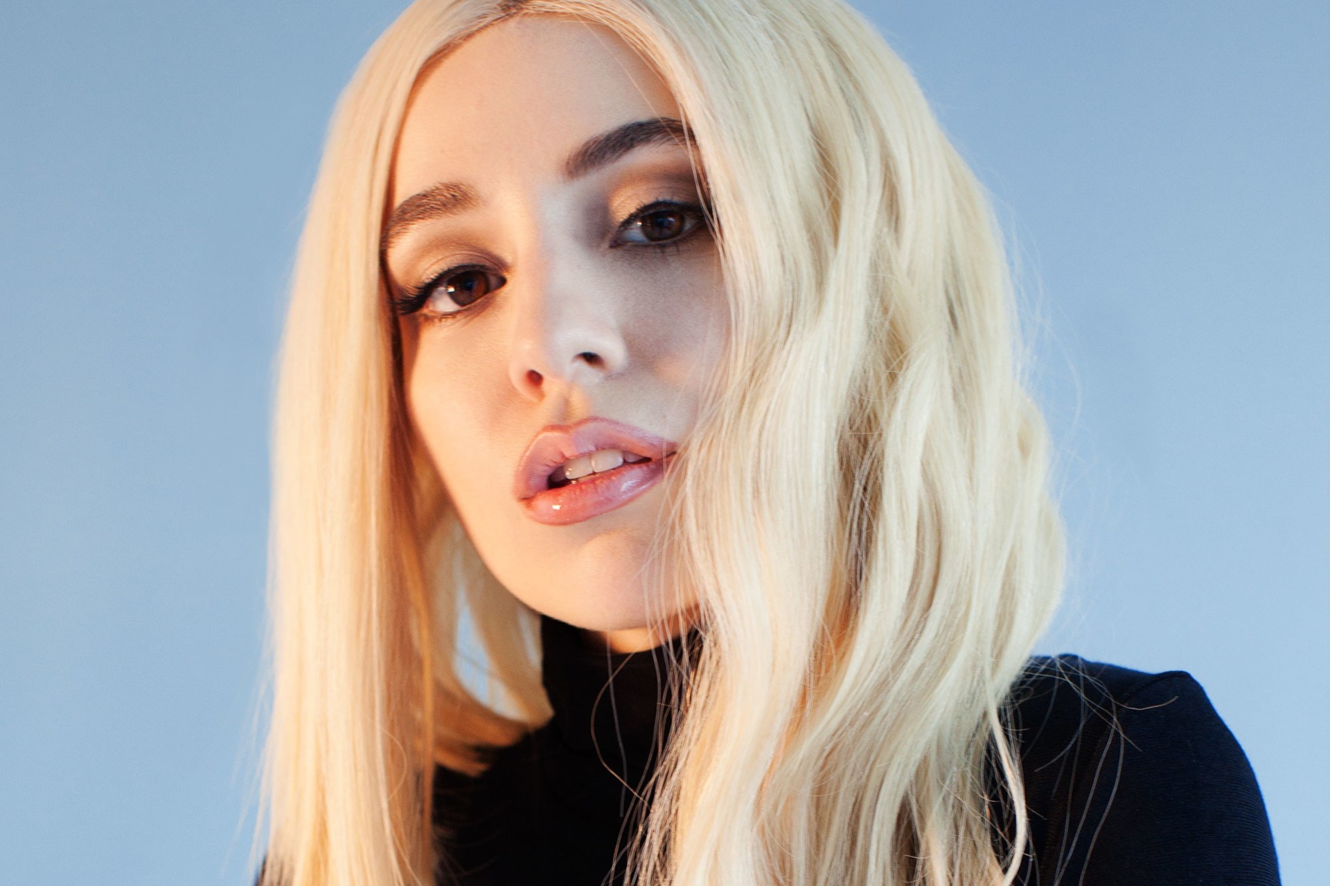Ava Max HD HD Wallpaper Rare Gallery