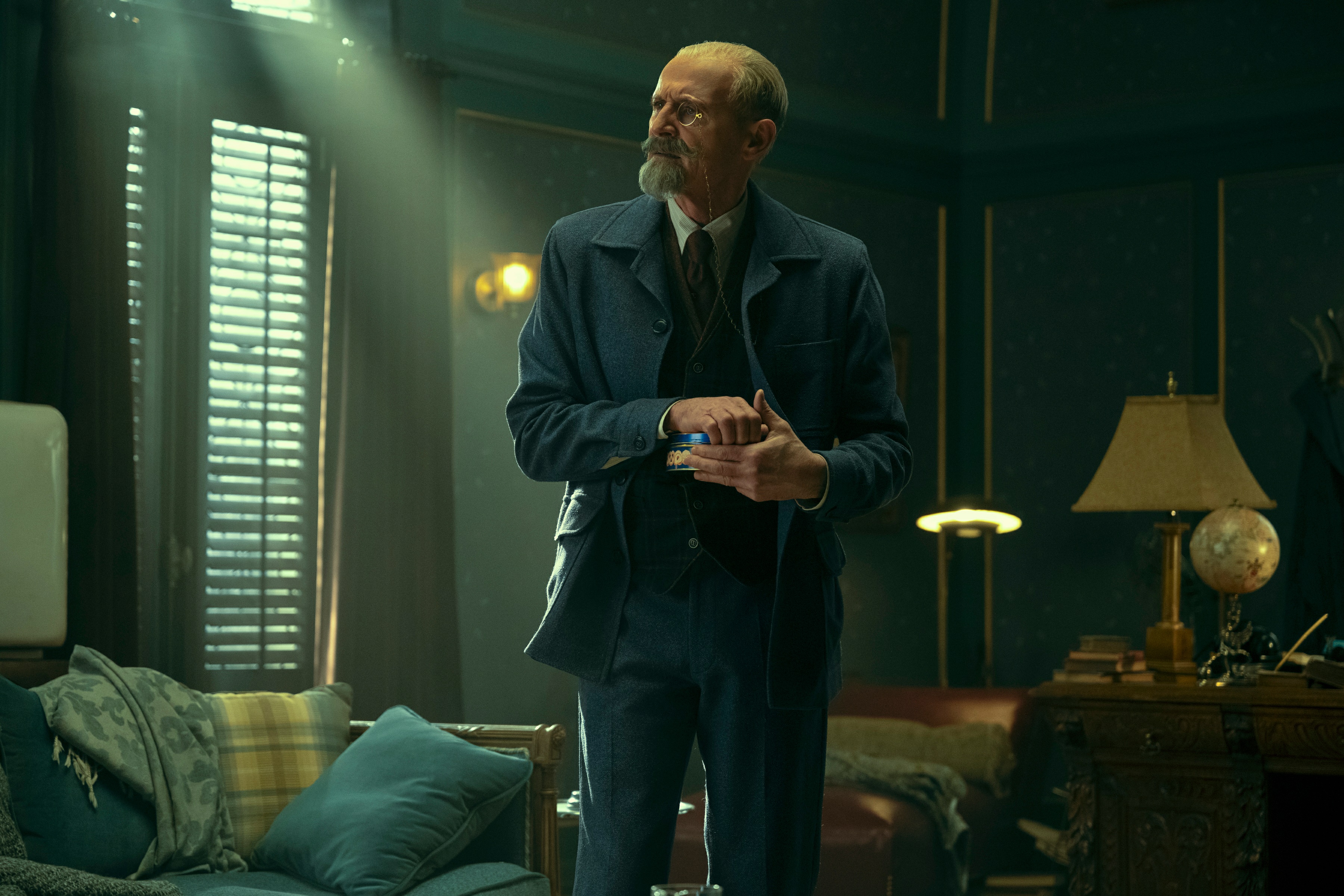 Sir Reginald Hargreeves from The Umbrella Academy HD Wallpaper